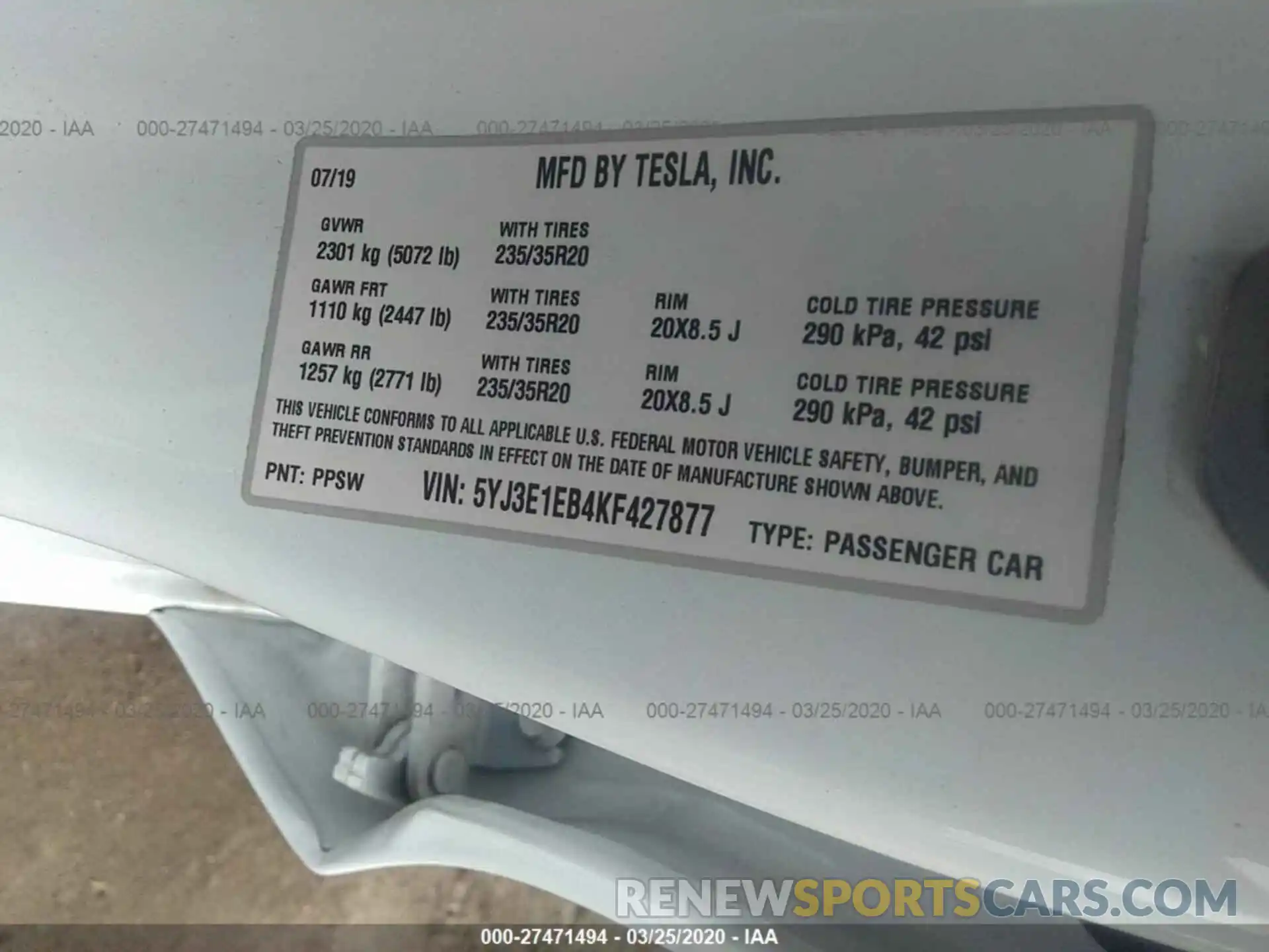 9 Photograph of a damaged car 5YJ3E1EB4KF427877 TESLA MODEL 3 2019