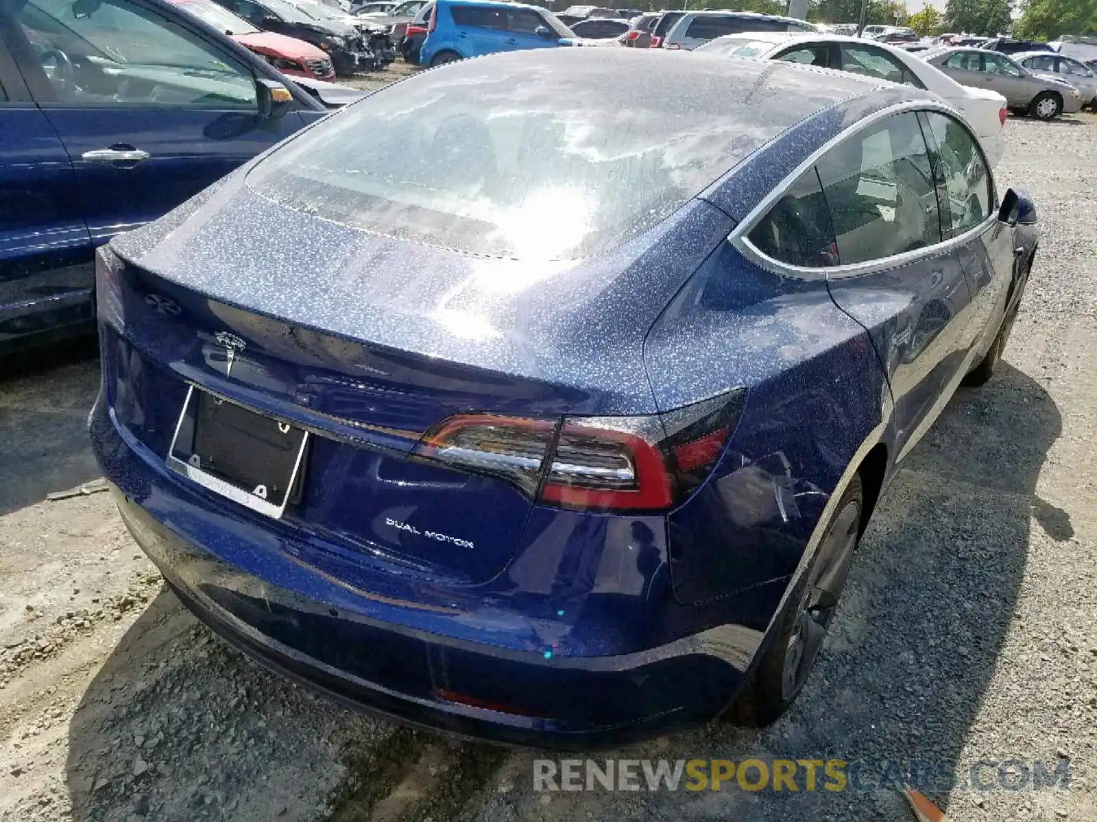 4 Photograph of a damaged car 5YJ3E1EB4KF433050 TESLA MODEL 3 2019