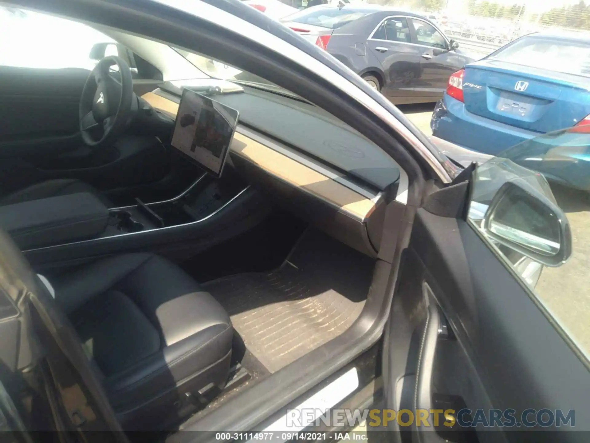 5 Photograph of a damaged car 5YJ3E1EB4KF437468 TESLA MODEL 3 2019