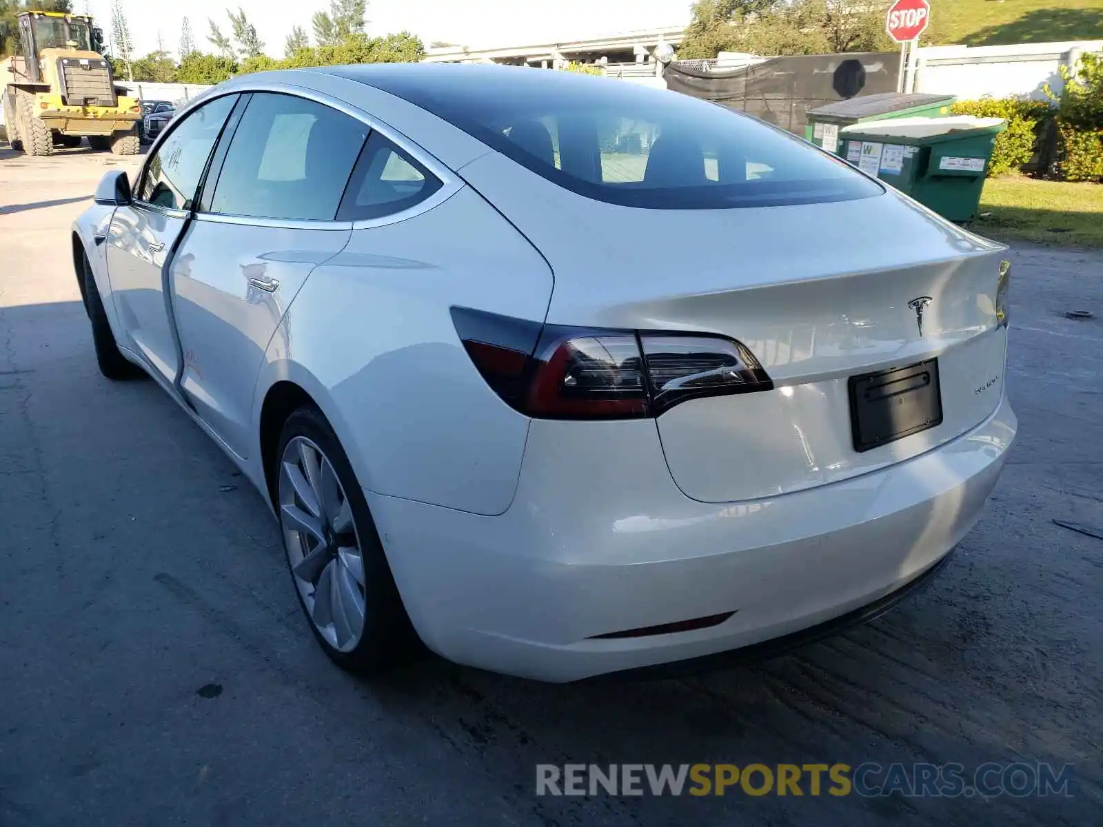 3 Photograph of a damaged car 5YJ3E1EB4KF437518 TESLA MODEL 3 2019