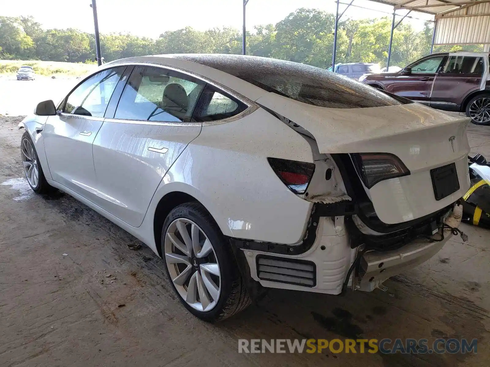 3 Photograph of a damaged car 5YJ3E1EB4KF437857 TESLA MODEL 3 2019