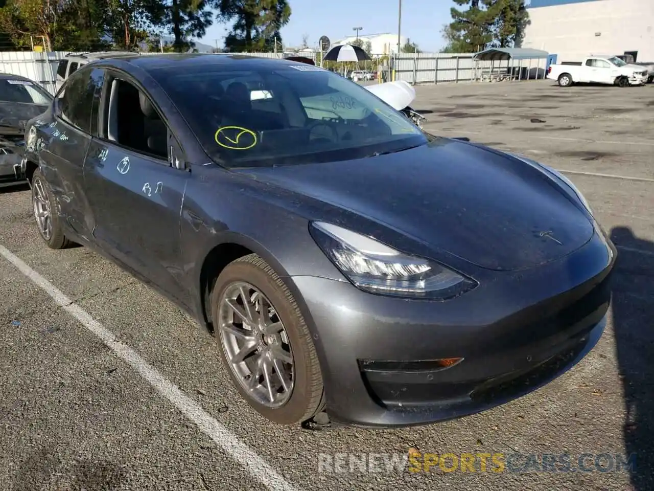 1 Photograph of a damaged car 5YJ3E1EB4KF440452 TESLA MODEL 3 2019