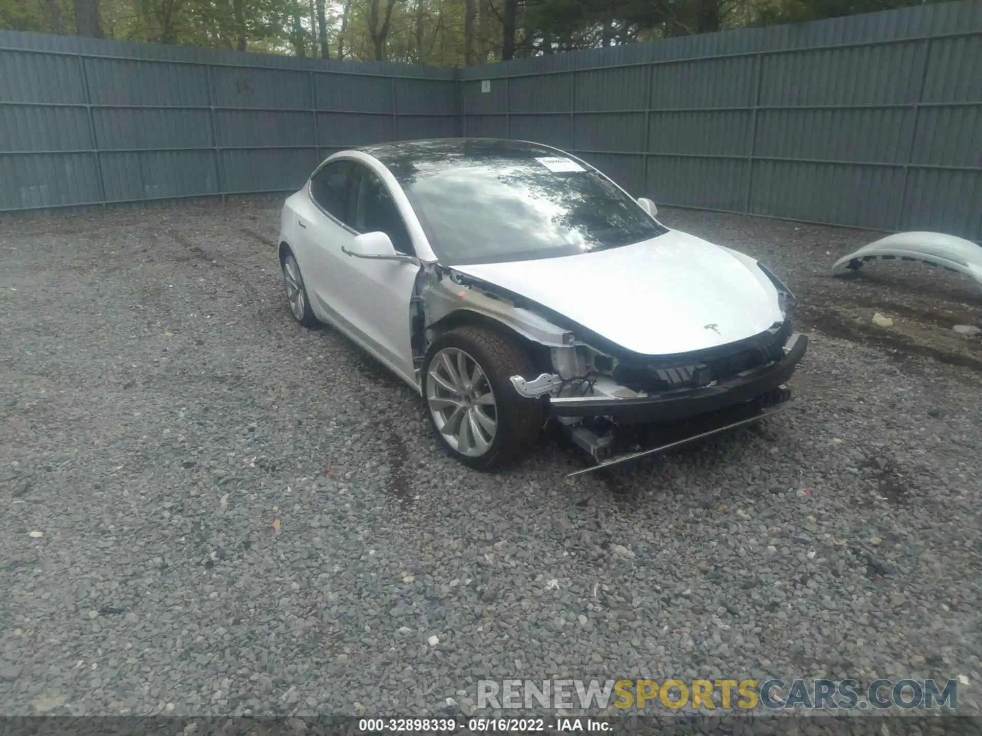 1 Photograph of a damaged car 5YJ3E1EB4KF448289 TESLA MODEL 3 2019