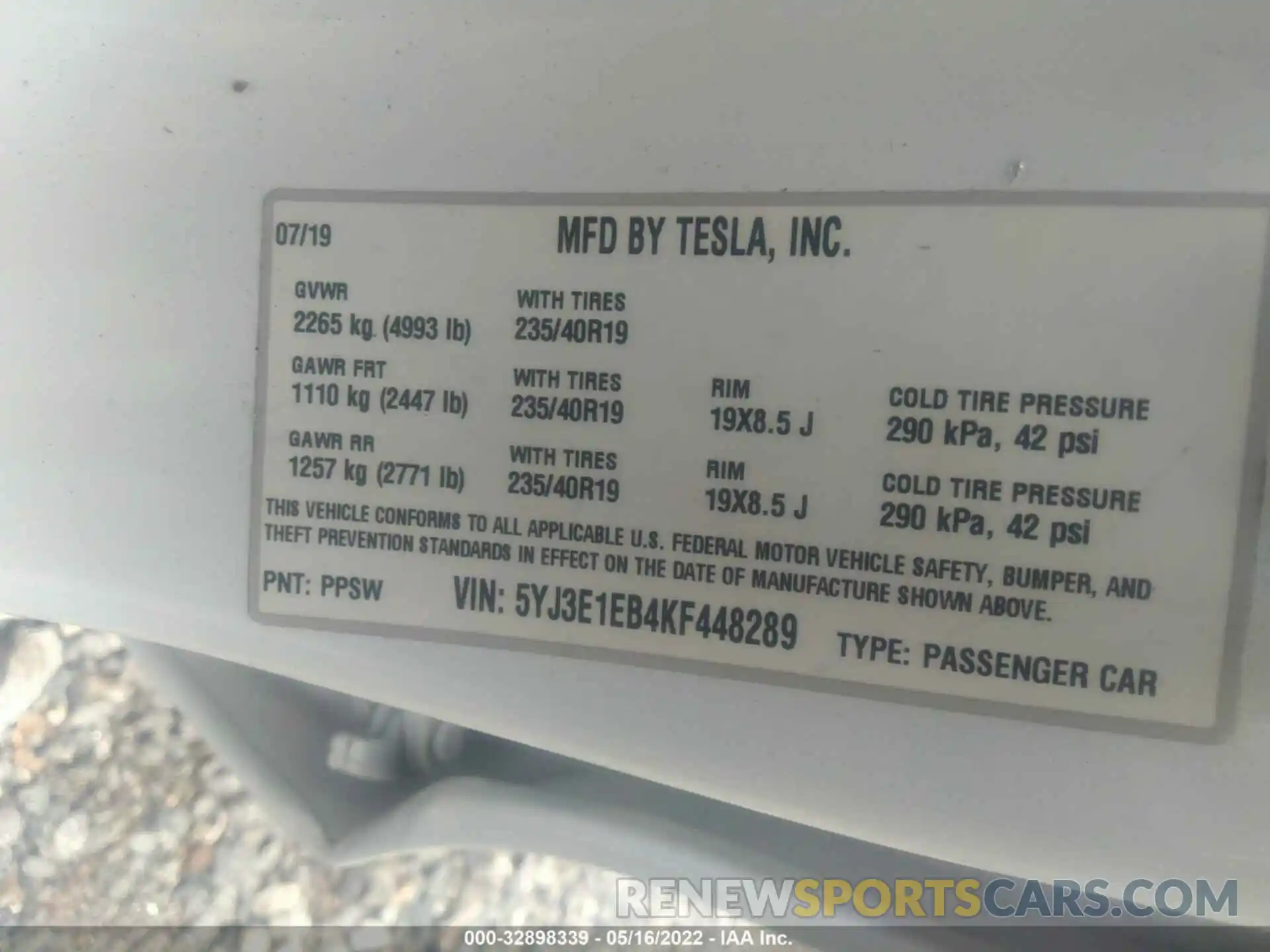 9 Фотография поврежденного автомобиля 5YJ3E1EB4KF448289 TESLA MODEL 3 2019