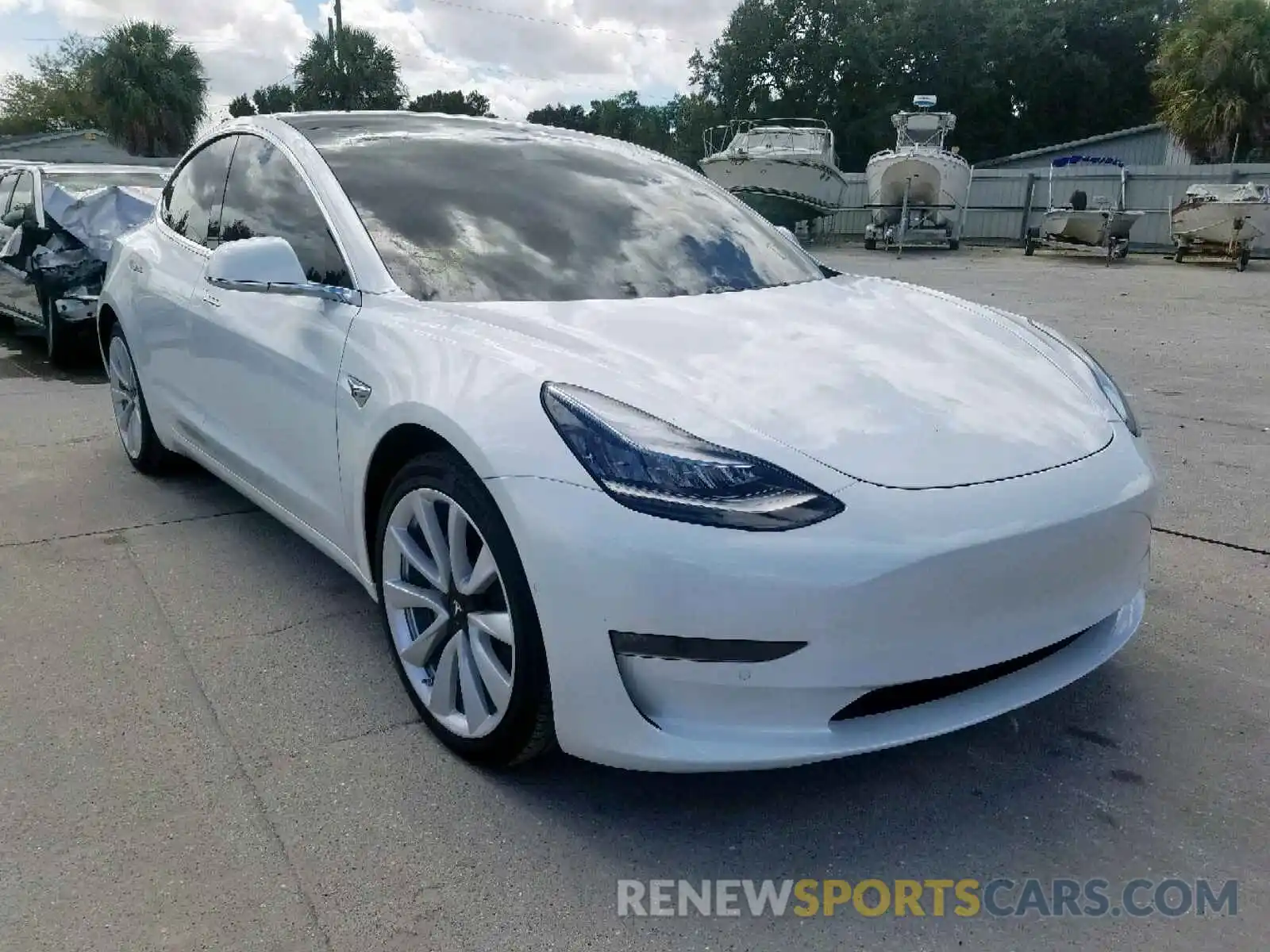 1 Photograph of a damaged car 5YJ3E1EB4KF450981 TESLA MODEL 3 2019