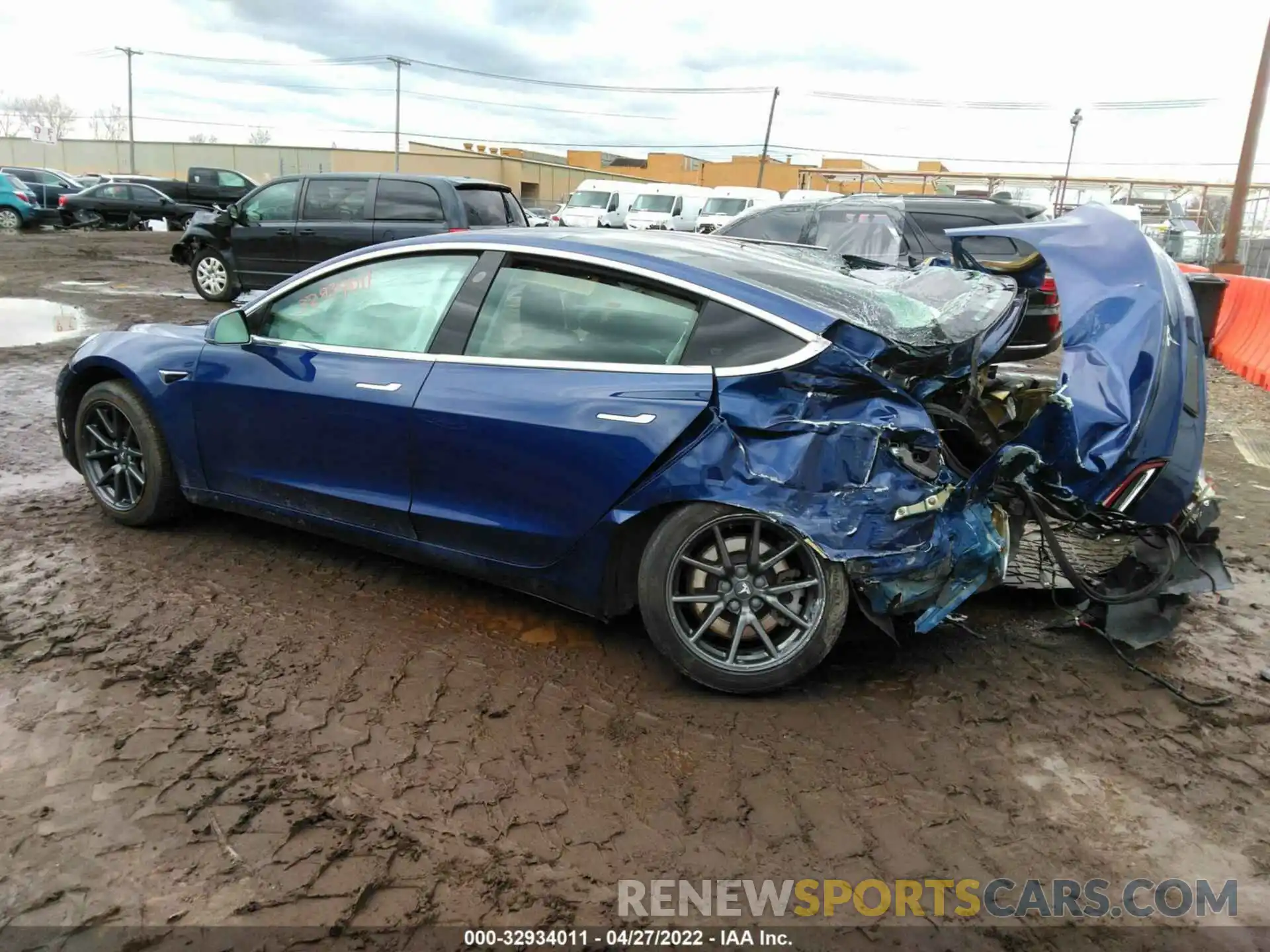 3 Photograph of a damaged car 5YJ3E1EB4KF452679 TESLA MODEL 3 2019