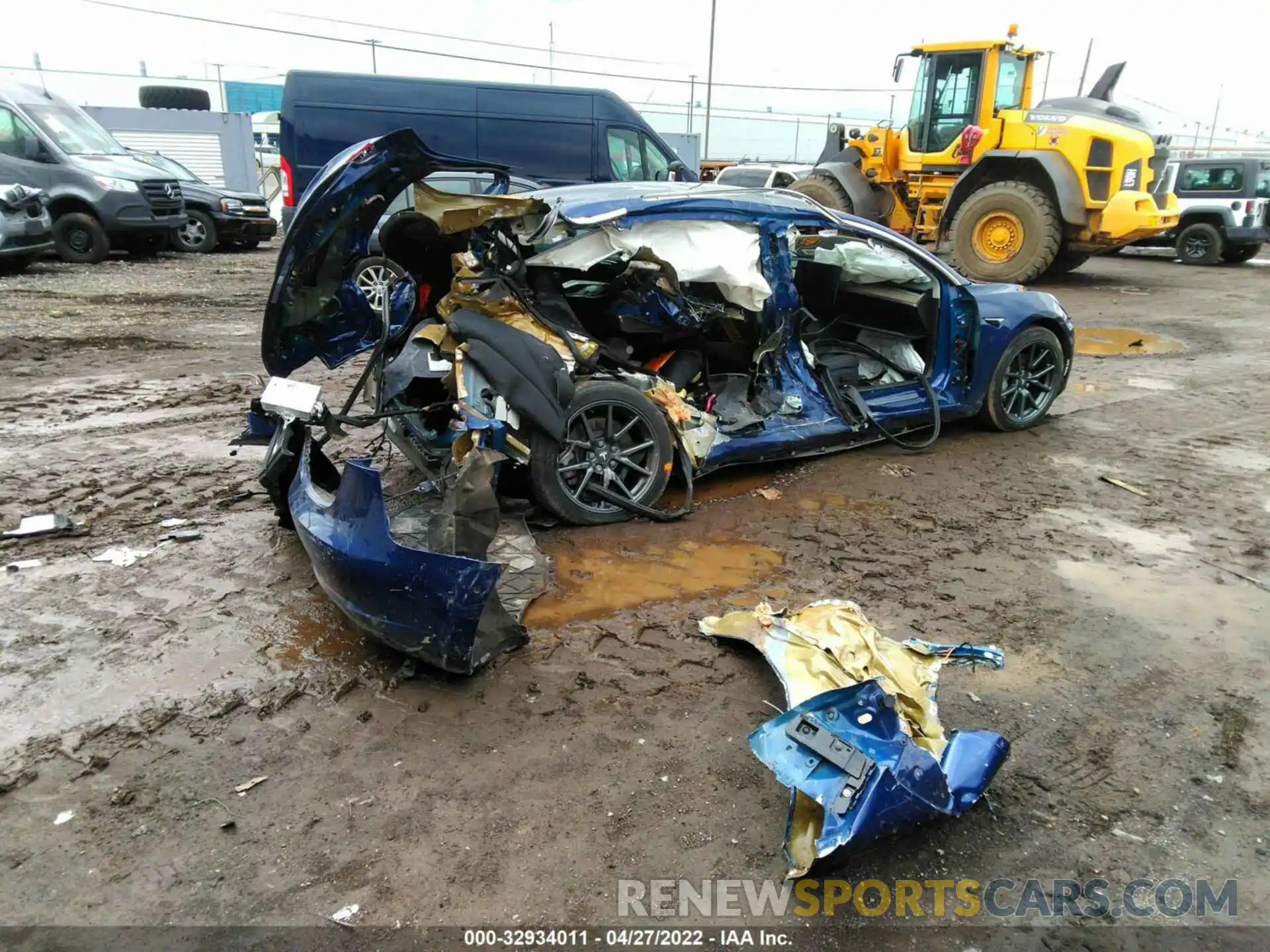 6 Photograph of a damaged car 5YJ3E1EB4KF452679 TESLA MODEL 3 2019