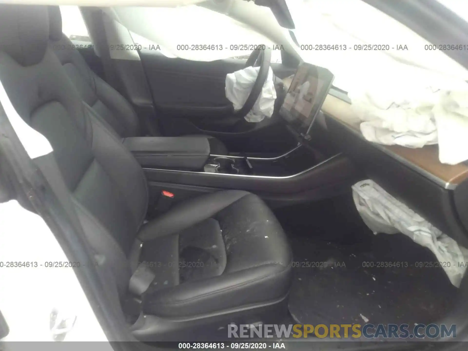 5 Photograph of a damaged car 5YJ3E1EB4KF453105 TESLA MODEL 3 2019