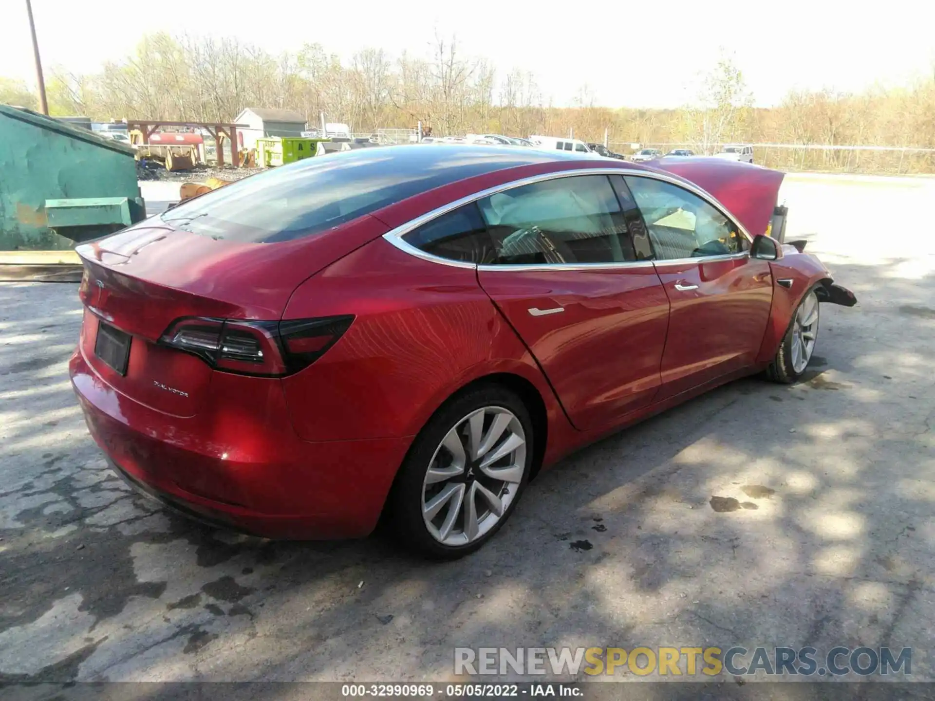 4 Photograph of a damaged car 5YJ3E1EB4KF453783 TESLA MODEL 3 2019