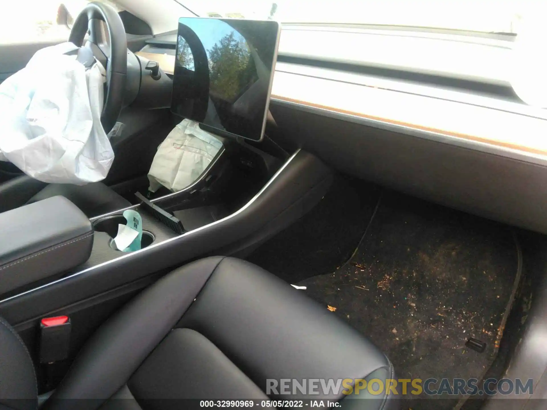 5 Photograph of a damaged car 5YJ3E1EB4KF453783 TESLA MODEL 3 2019