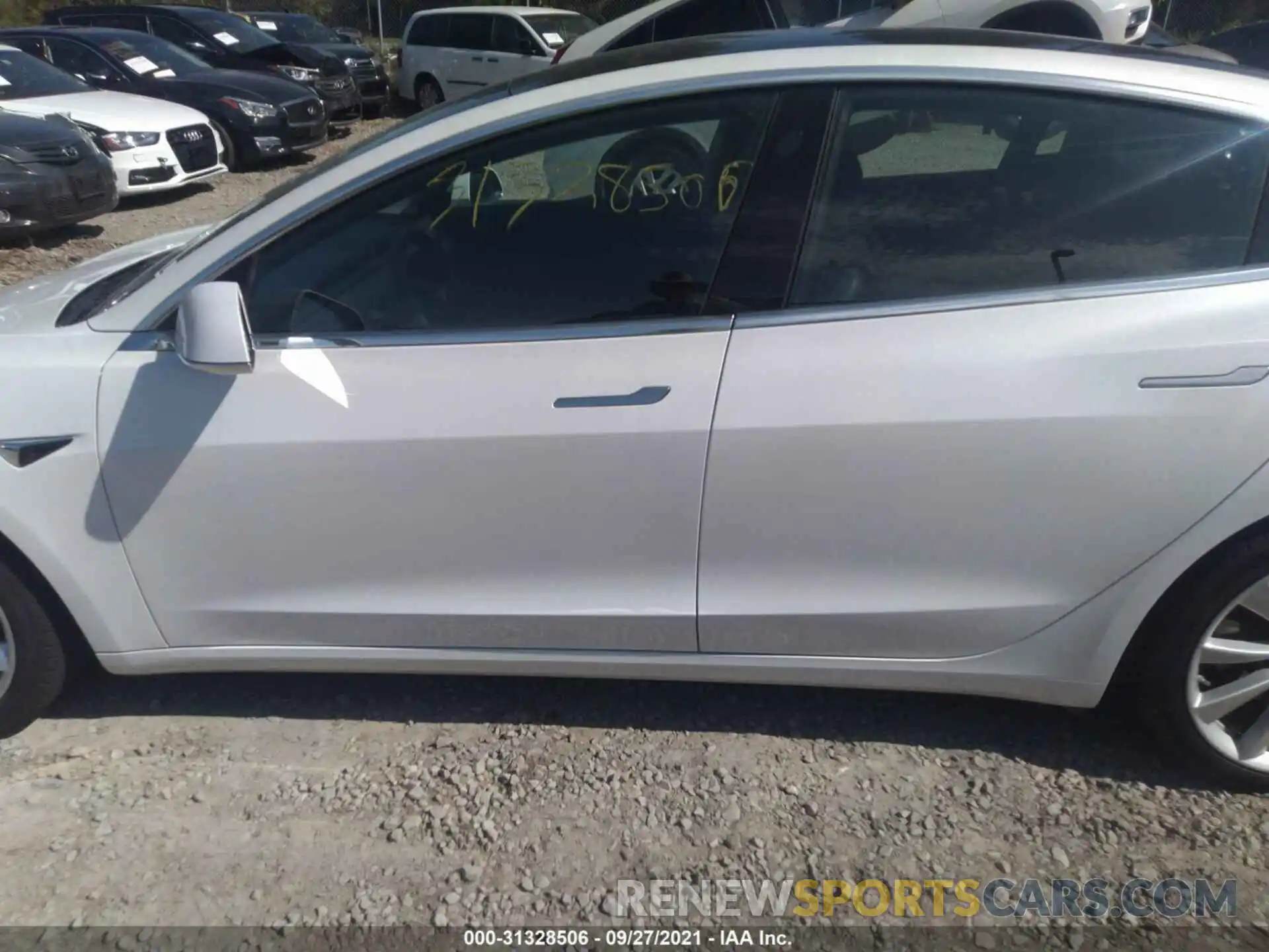 10 Photograph of a damaged car 5YJ3E1EB4KF454108 TESLA MODEL 3 2019