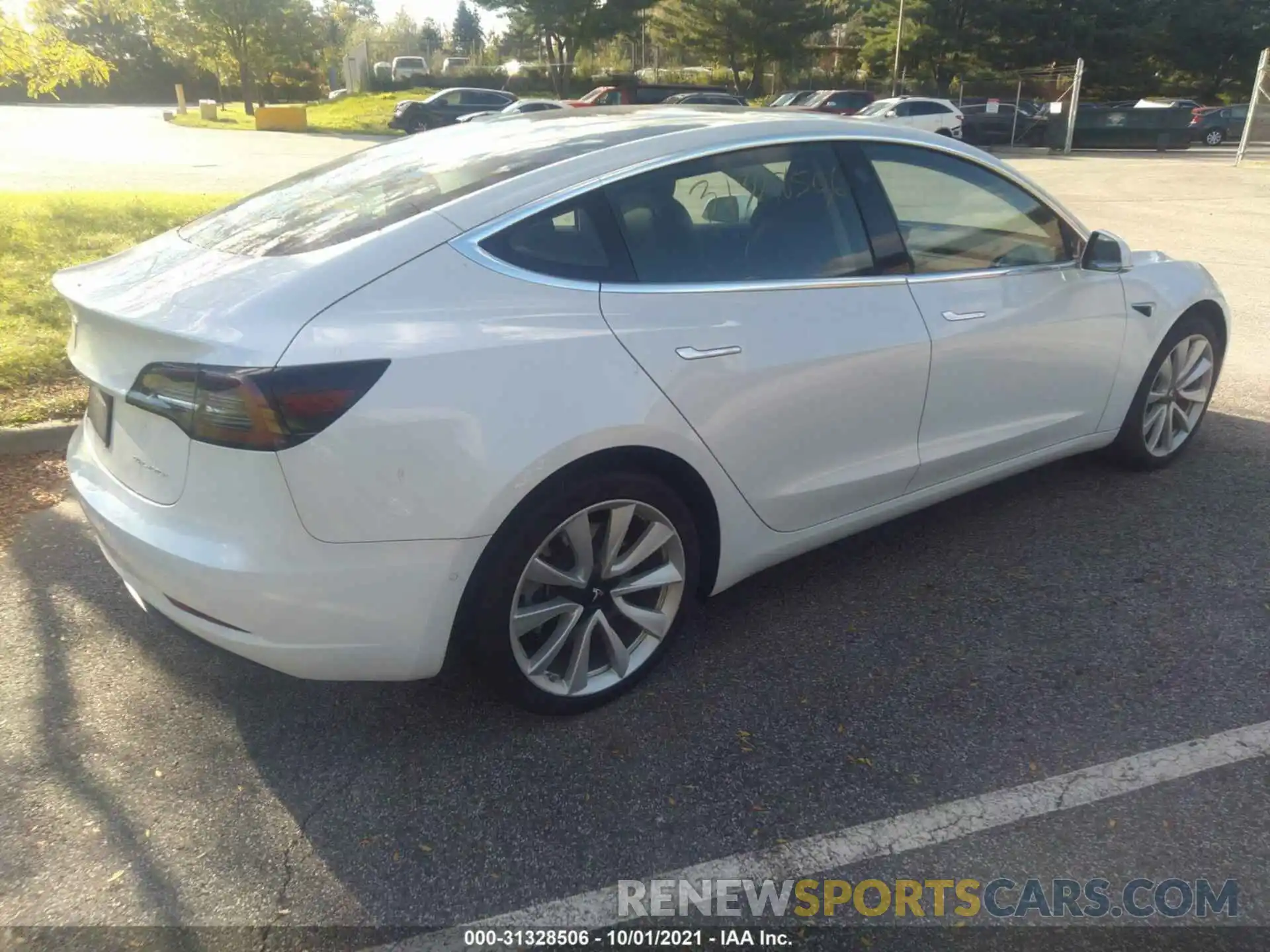 4 Photograph of a damaged car 5YJ3E1EB4KF454108 TESLA MODEL 3 2019