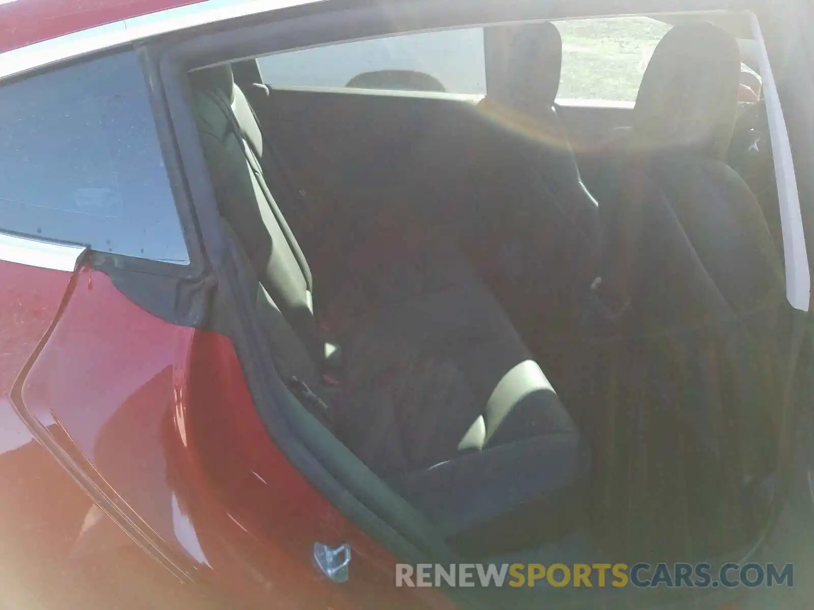 6 Photograph of a damaged car 5YJ3E1EB4KF465030 TESLA MODEL 3 2019