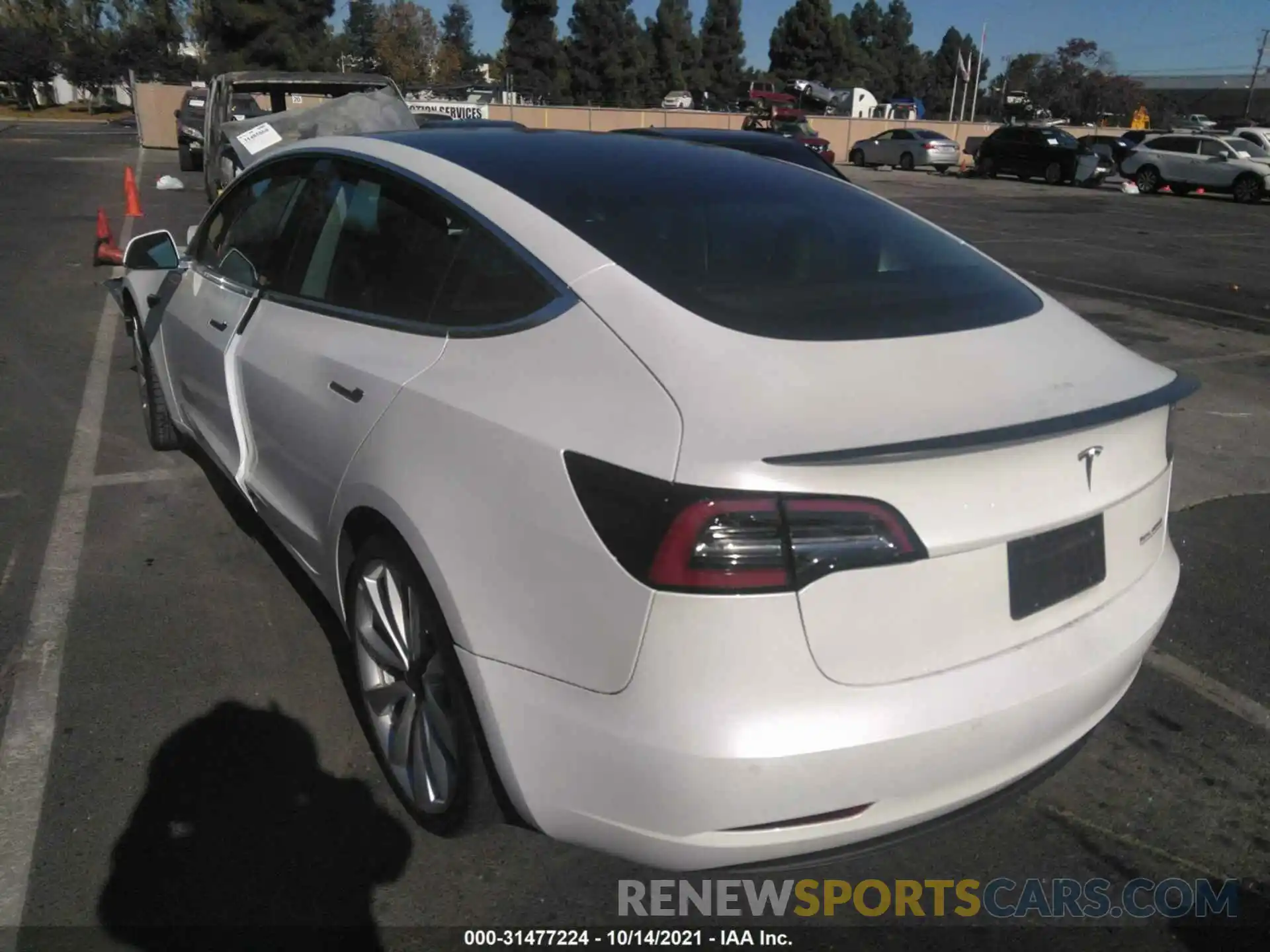 3 Photograph of a damaged car 5YJ3E1EB4KF469675 TESLA MODEL 3 2019