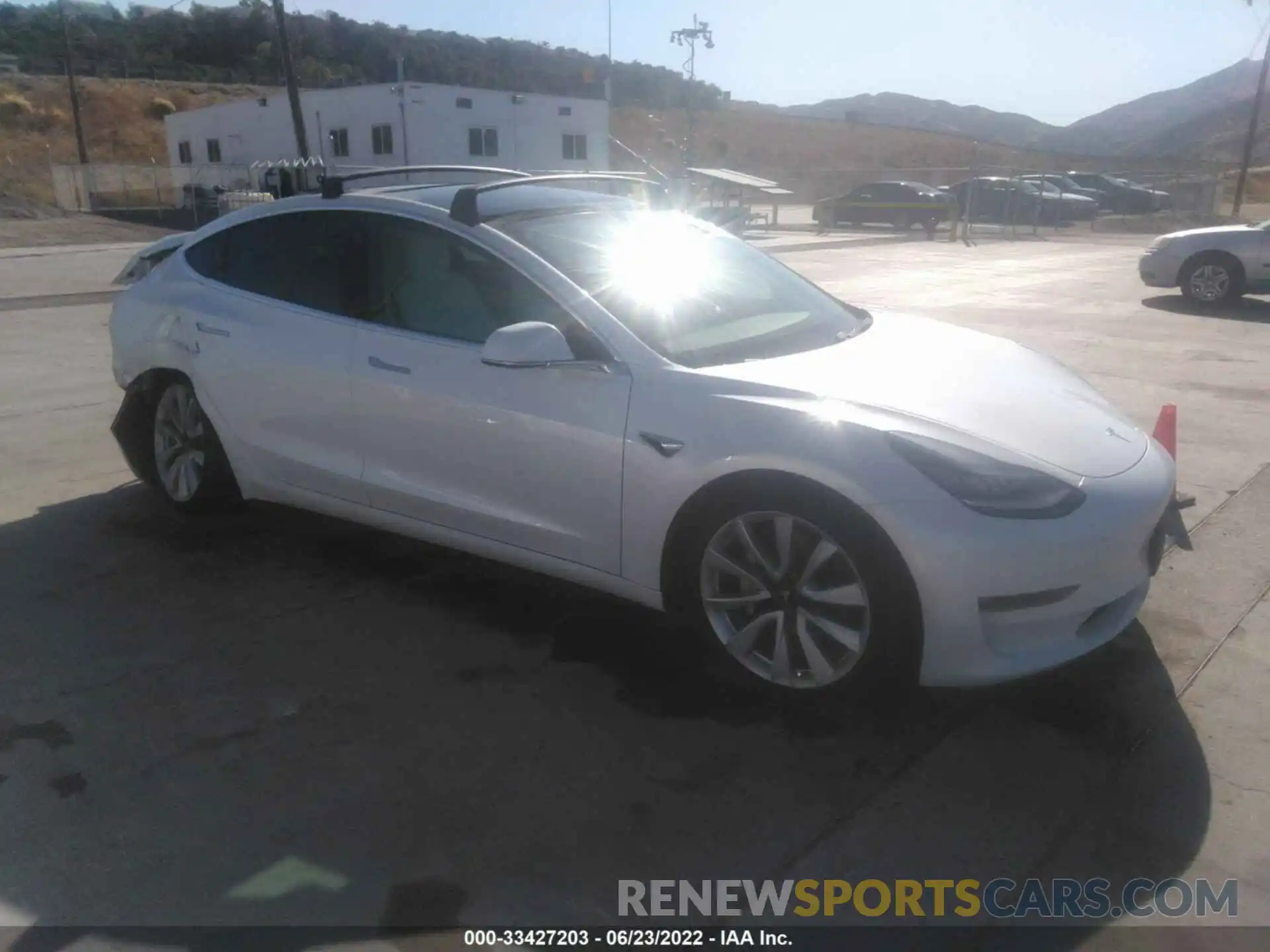 1 Photograph of a damaged car 5YJ3E1EB4KF494964 TESLA MODEL 3 2019