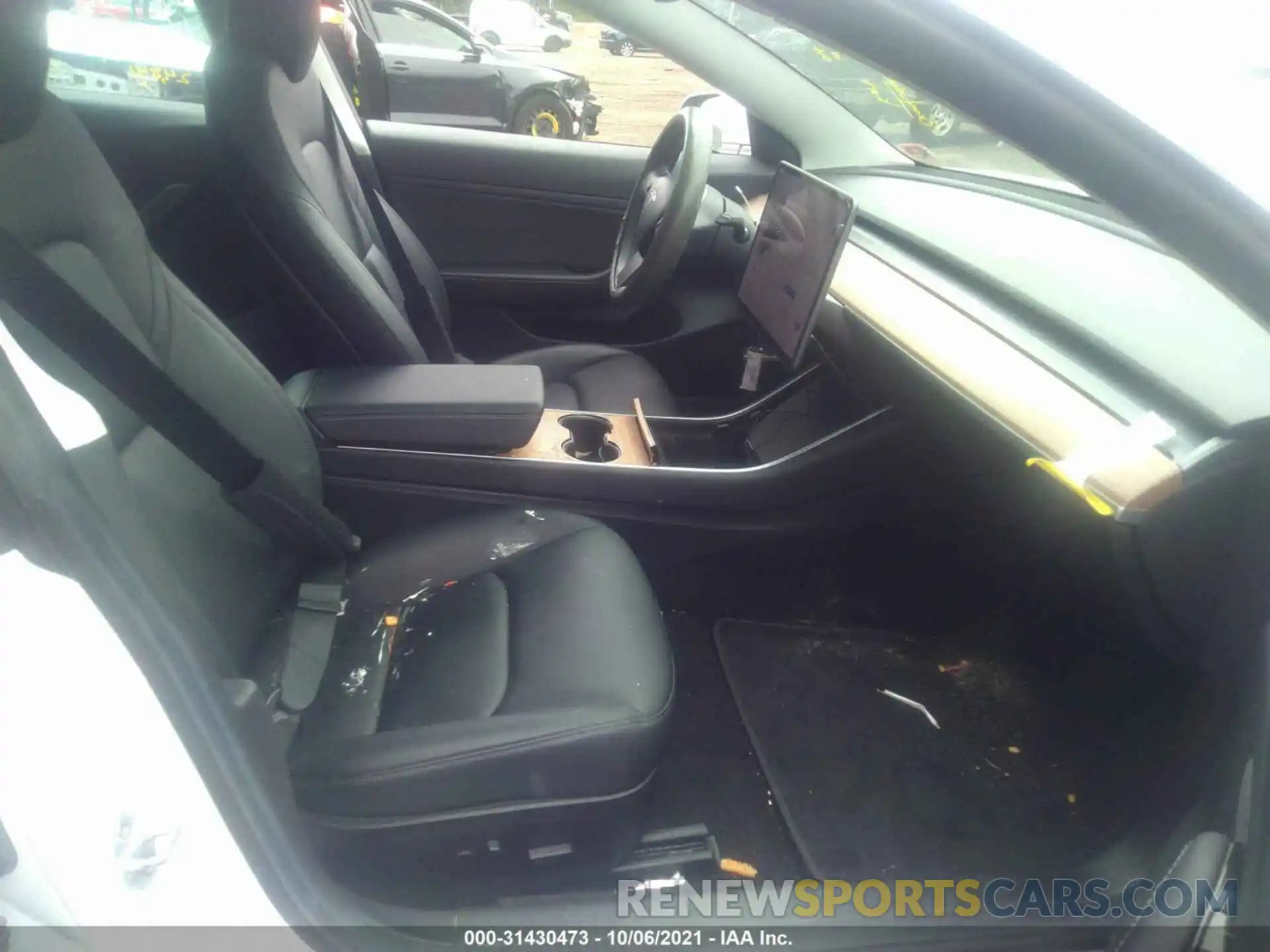 5 Photograph of a damaged car 5YJ3E1EB4KF510631 TESLA MODEL 3 2019