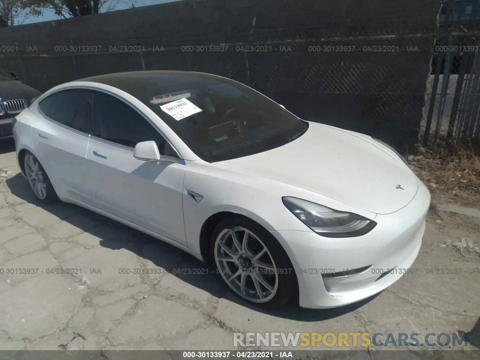 1 Photograph of a damaged car 5YJ3E1EB4KF511049 TESLA MODEL 3 2019