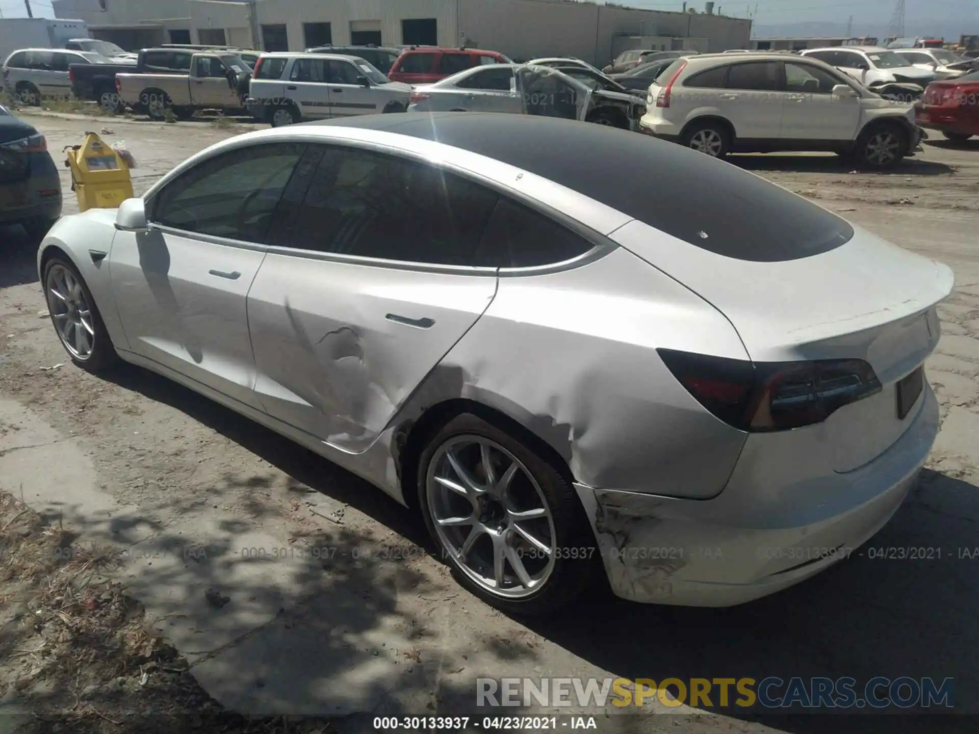 3 Photograph of a damaged car 5YJ3E1EB4KF511049 TESLA MODEL 3 2019