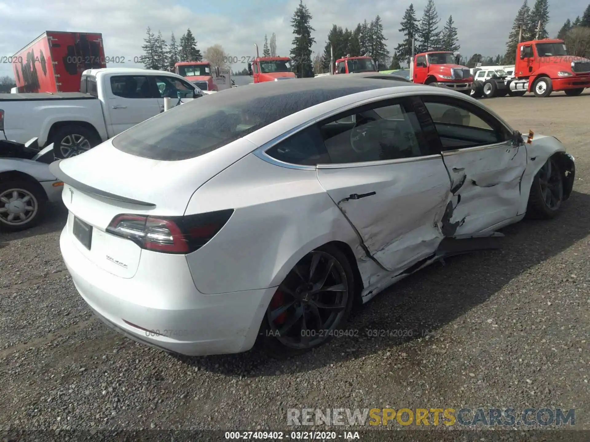 4 Photograph of a damaged car 5YJ3E1EB4KF514128 TESLA MODEL 3 2019