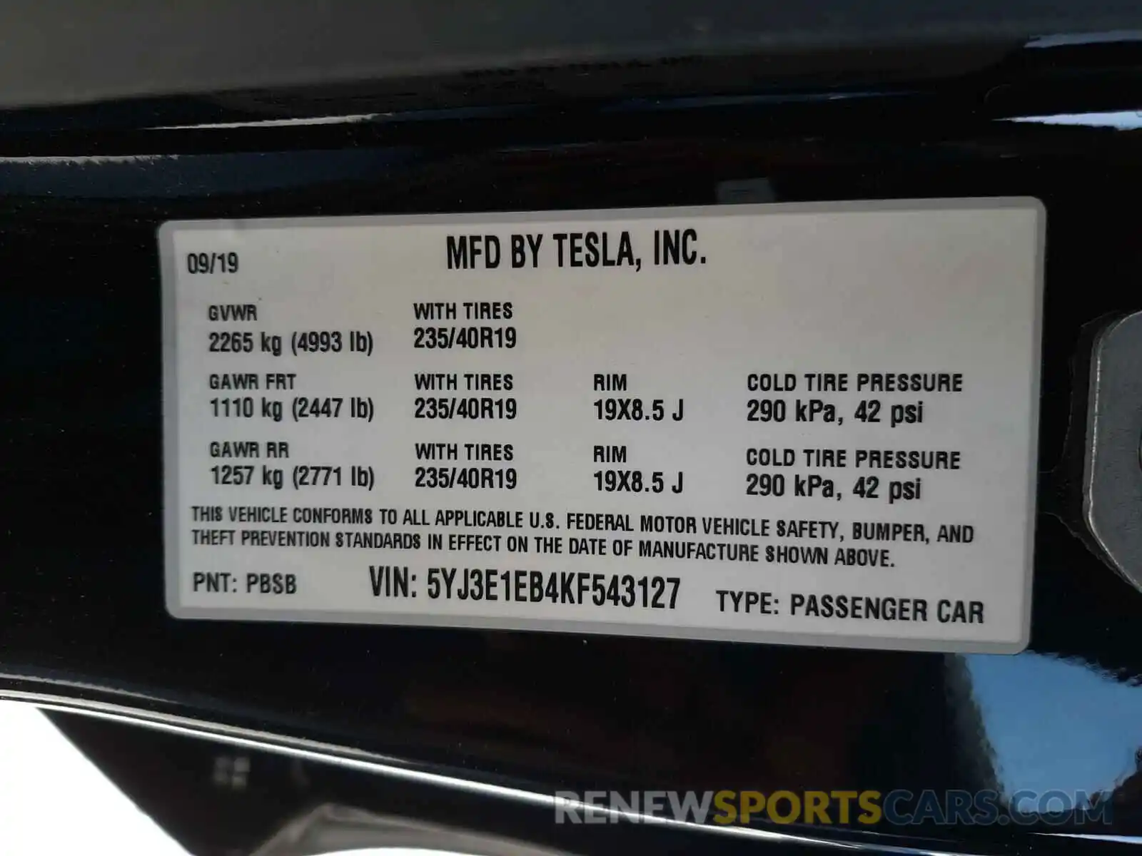 10 Photograph of a damaged car 5YJ3E1EB4KF543127 TESLA MODEL 3 2019