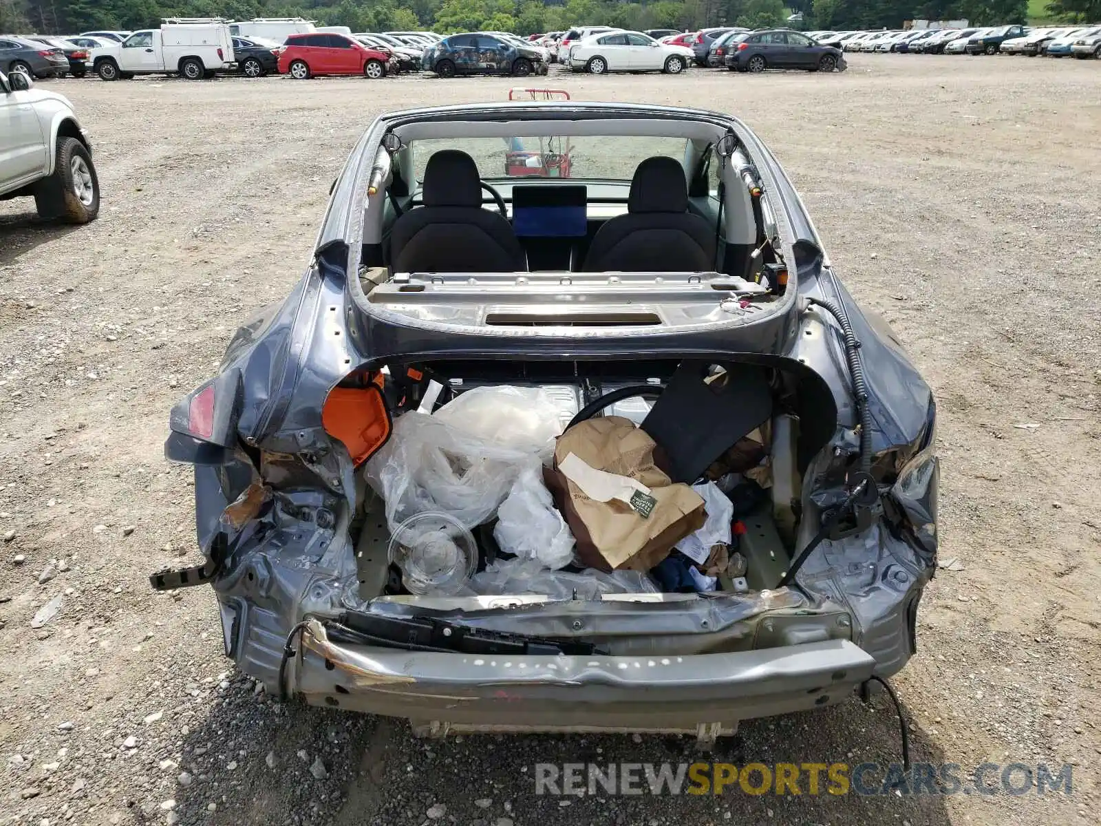 9 Photograph of a damaged car 5YJ3E1EB5KF191742 TESLA MODEL 3 2019