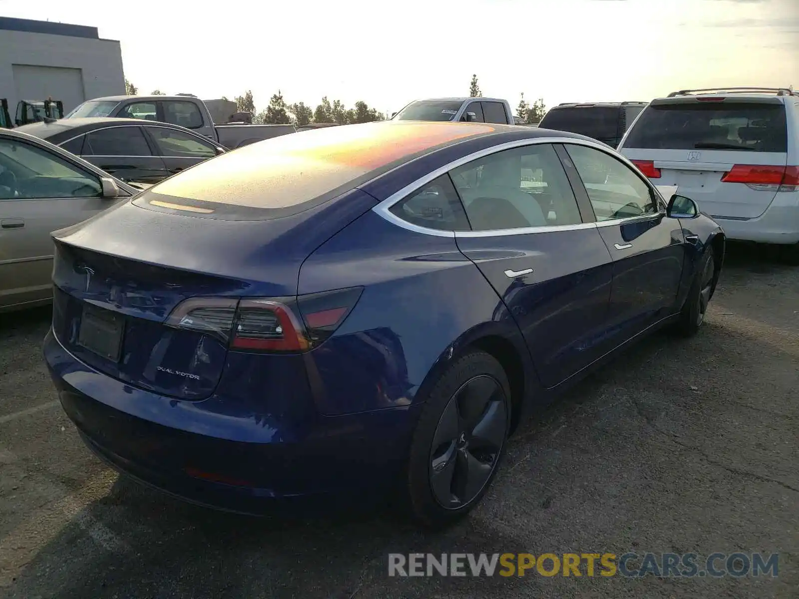 4 Photograph of a damaged car 5YJ3E1EB5KF192180 TESLA MODEL 3 2019