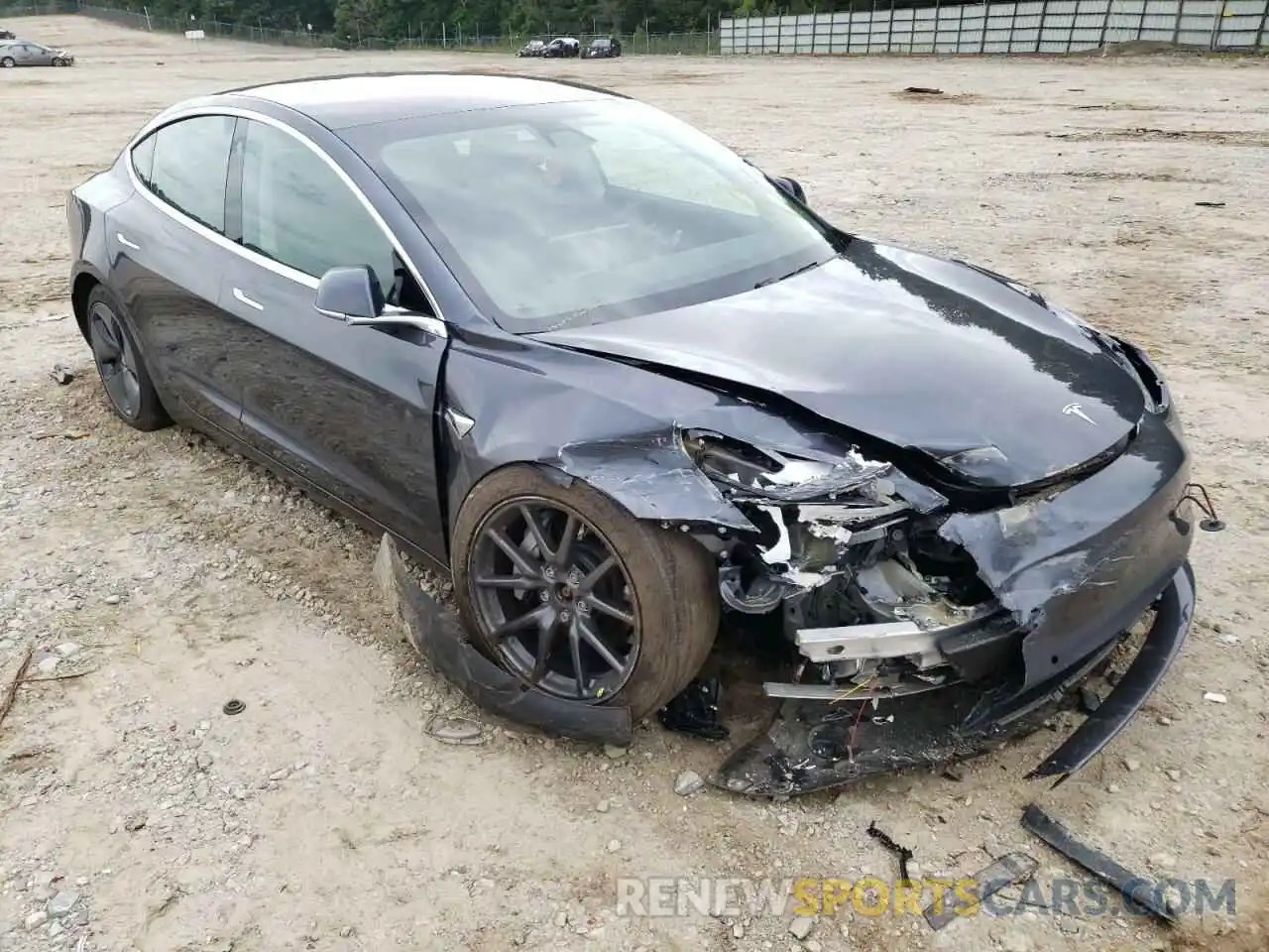 1 Photograph of a damaged car 5YJ3E1EB5KF205557 TESLA MODEL 3 2019