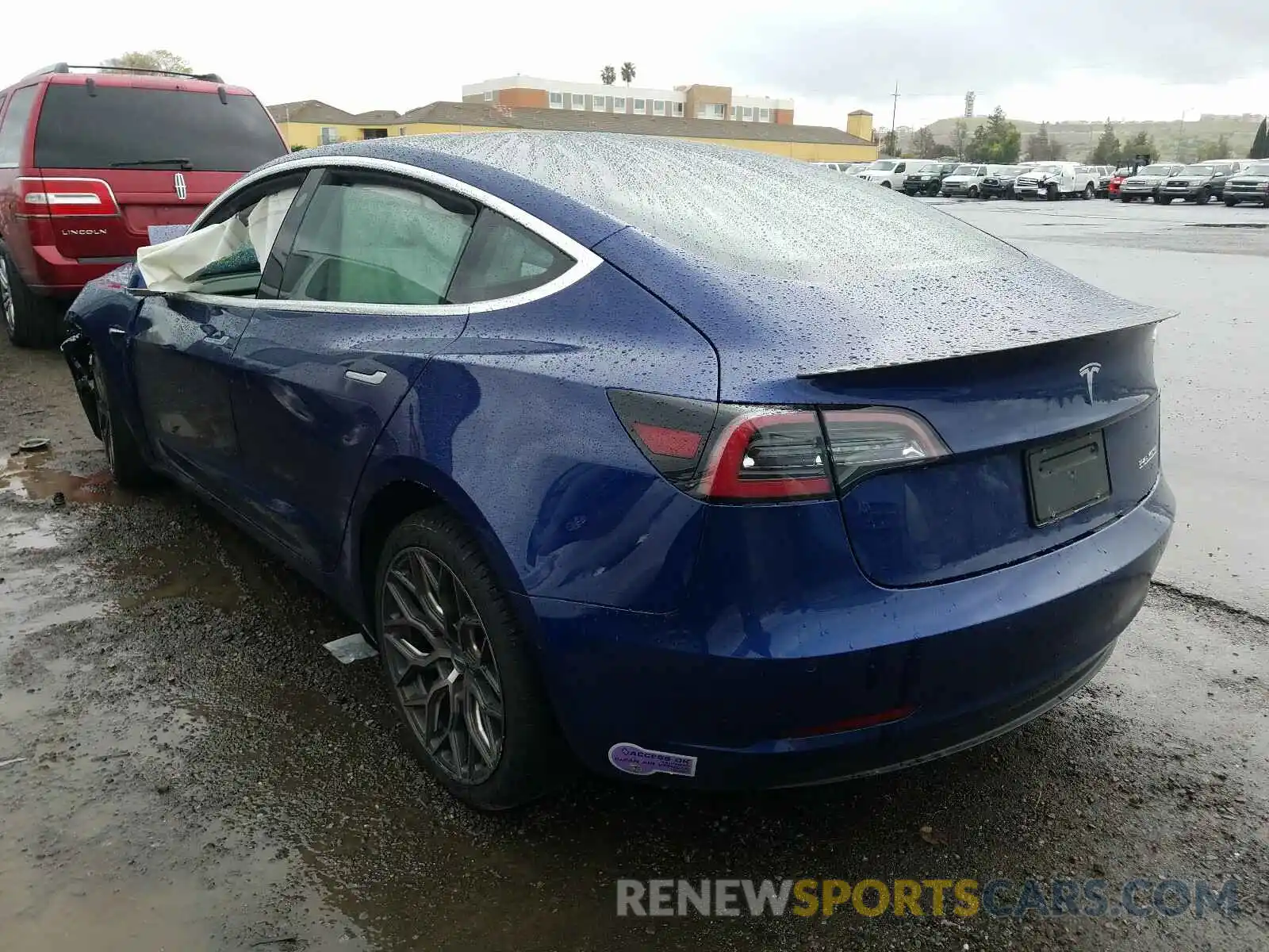 3 Photograph of a damaged car 5YJ3E1EB5KF231169 TESLA MODEL 3 2019