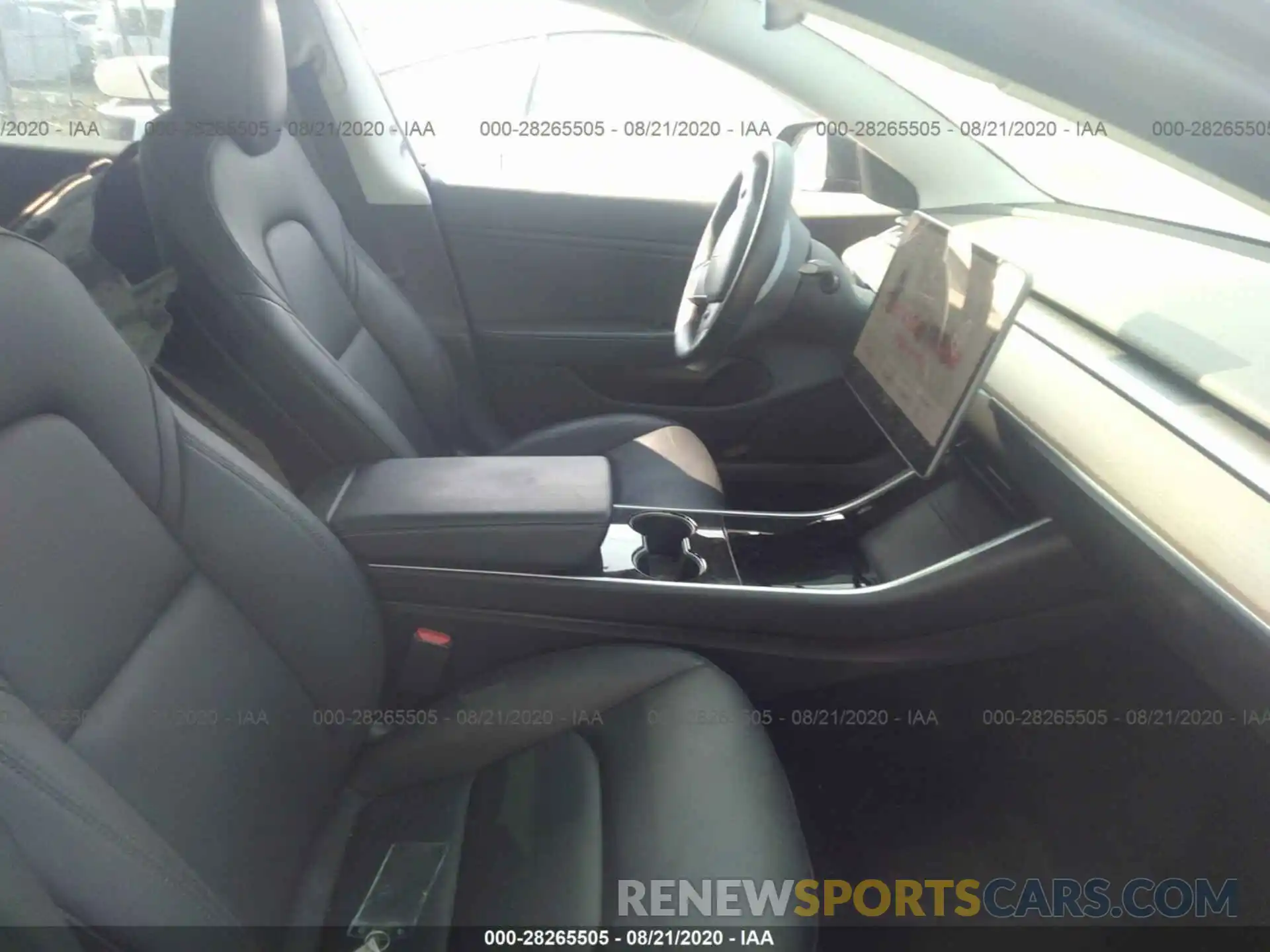 5 Photograph of a damaged car 5YJ3E1EB5KF368306 TESLA MODEL 3 2019