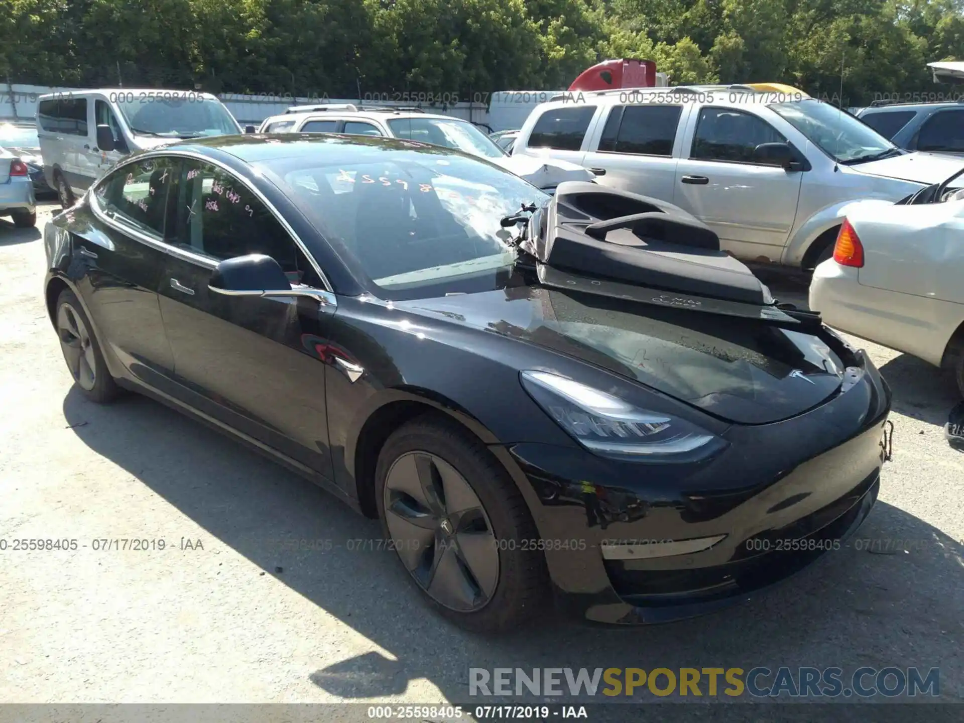 1 Photograph of a damaged car 5YJ3E1EB5KF384215 TESLA MODEL 3 2019