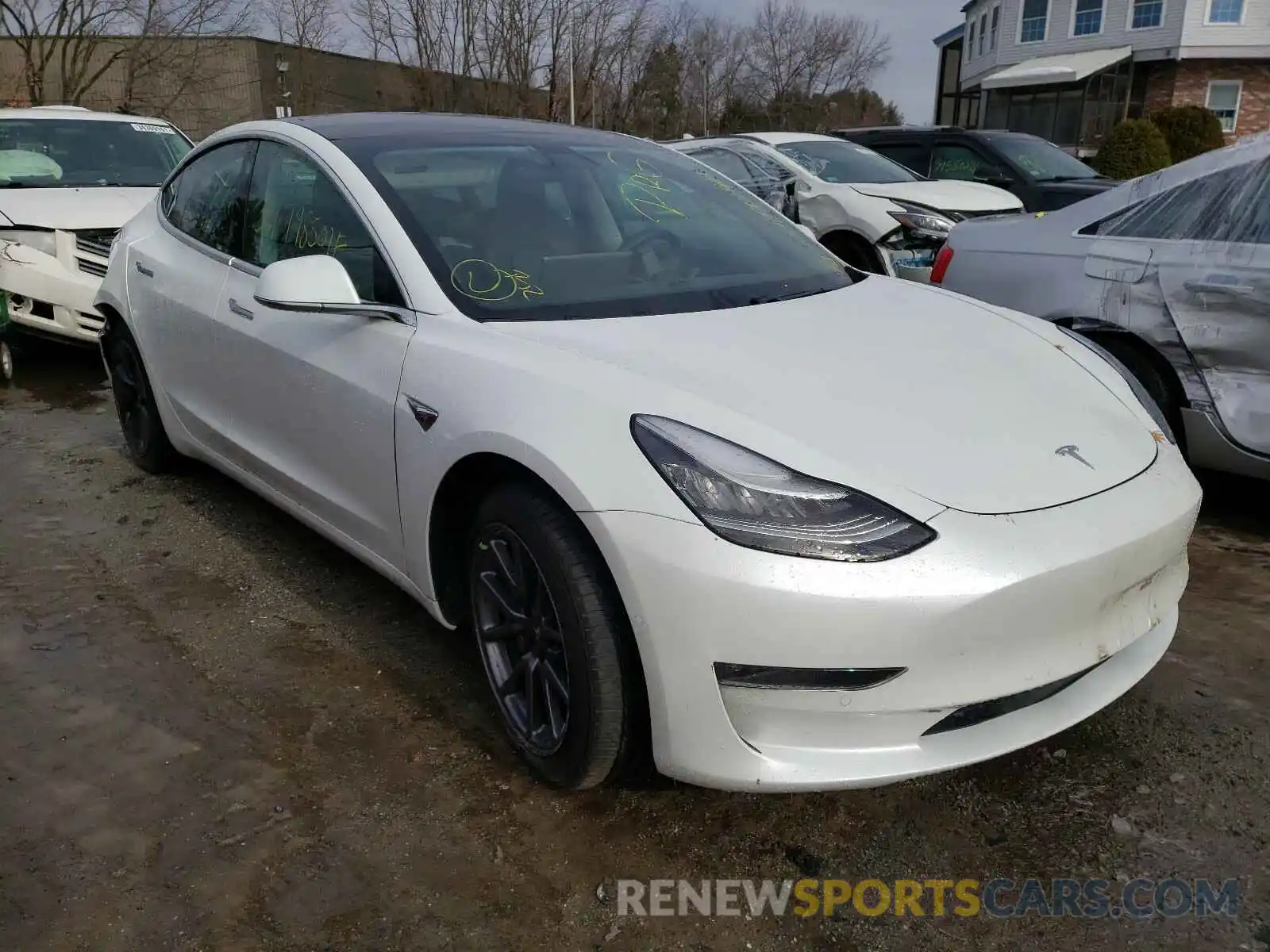 1 Photograph of a damaged car 5YJ3E1EB5KF388152 TESLA MODEL 3 2019