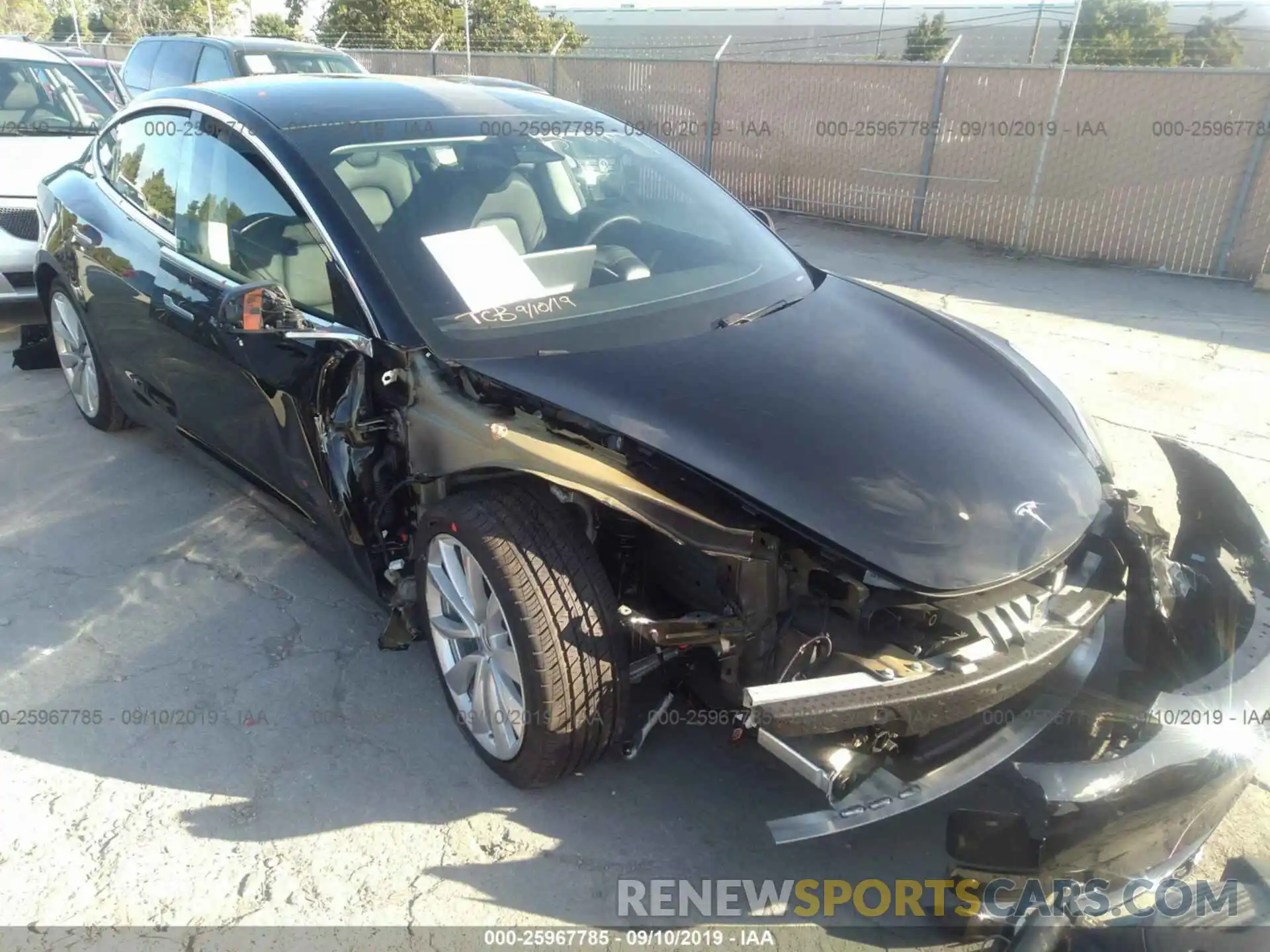 1 Photograph of a damaged car 5YJ3E1EB5KF389303 TESLA MODEL 3 2019