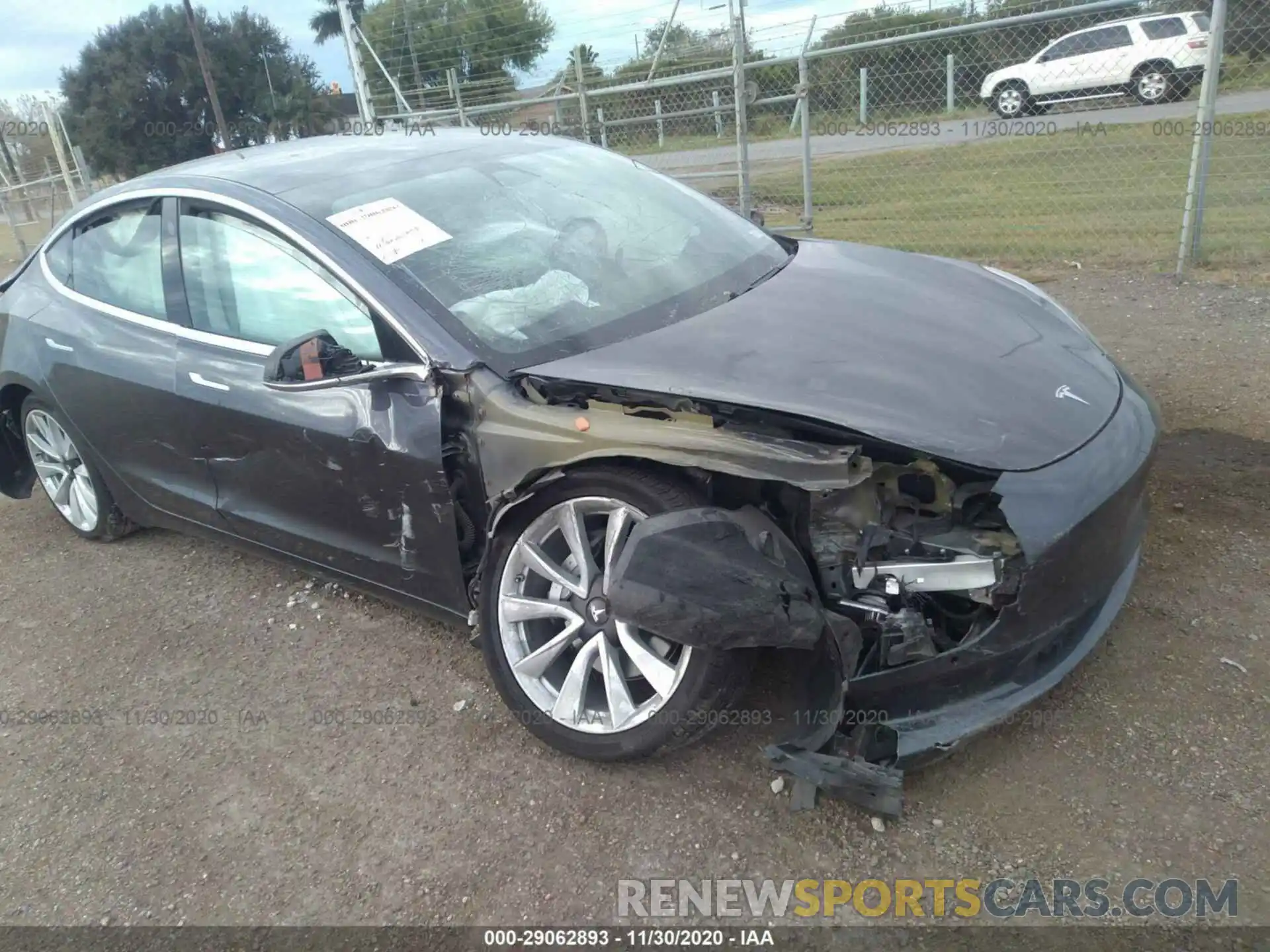 6 Photograph of a damaged car 5YJ3E1EB5KF390323 TESLA MODEL 3 2019