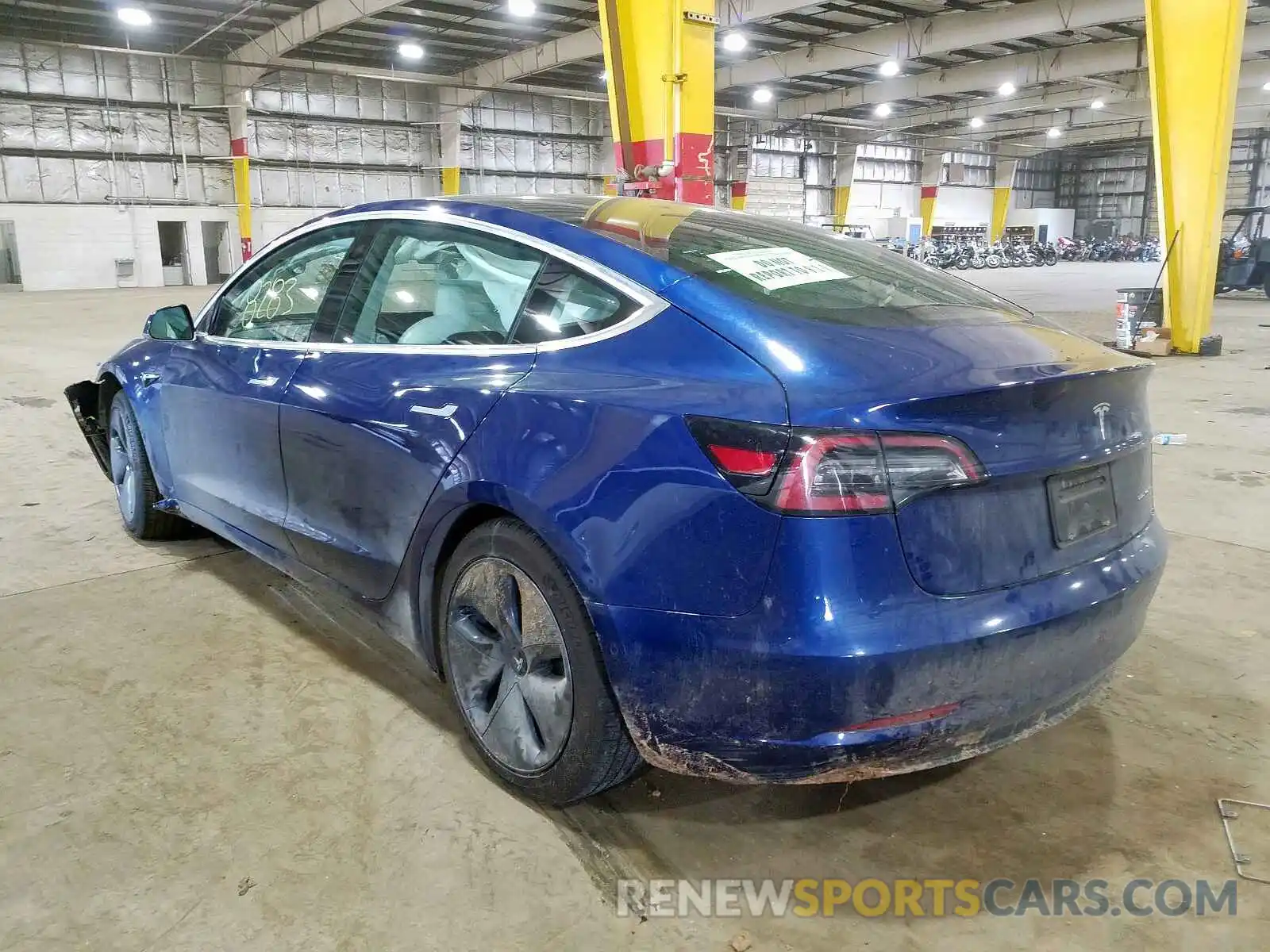 3 Photograph of a damaged car 5YJ3E1EB5KF391102 TESLA MODEL 3 2019