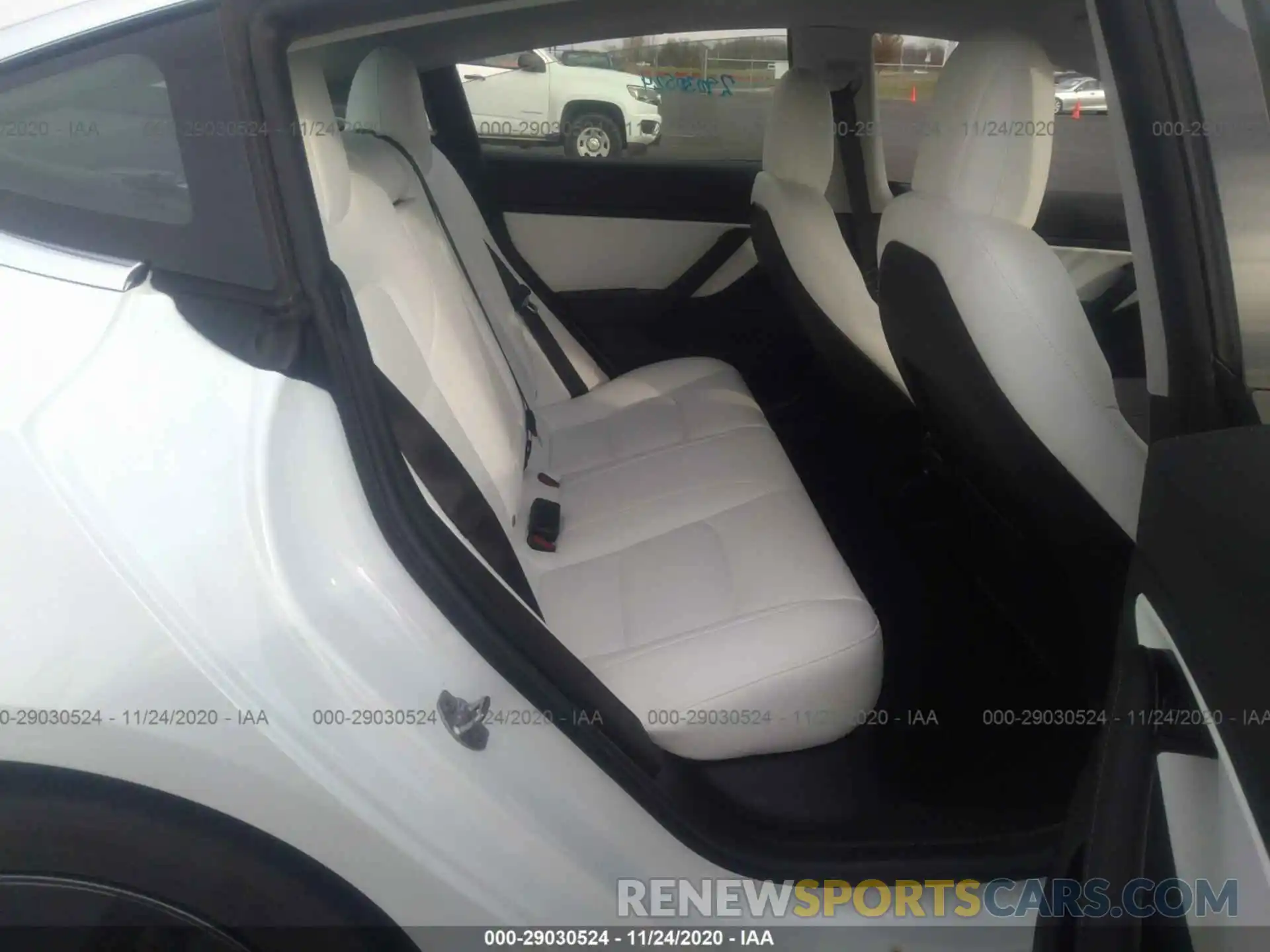 8 Photograph of a damaged car 5YJ3E1EB5KF391326 TESLA MODEL 3 2019