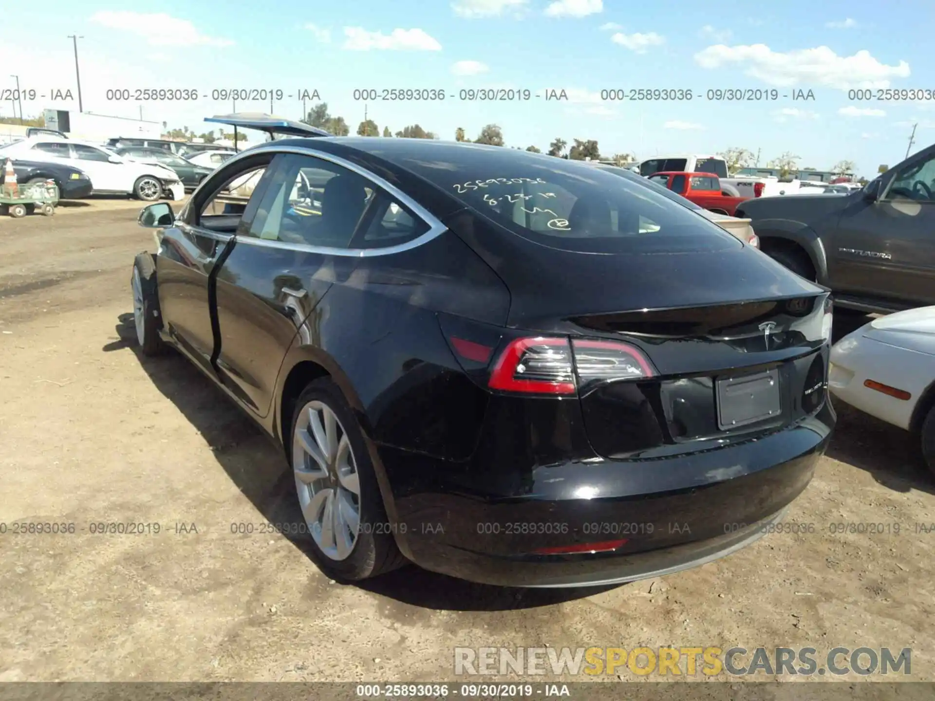 3 Photograph of a damaged car 5YJ3E1EB5KF408447 TESLA MODEL 3 2019