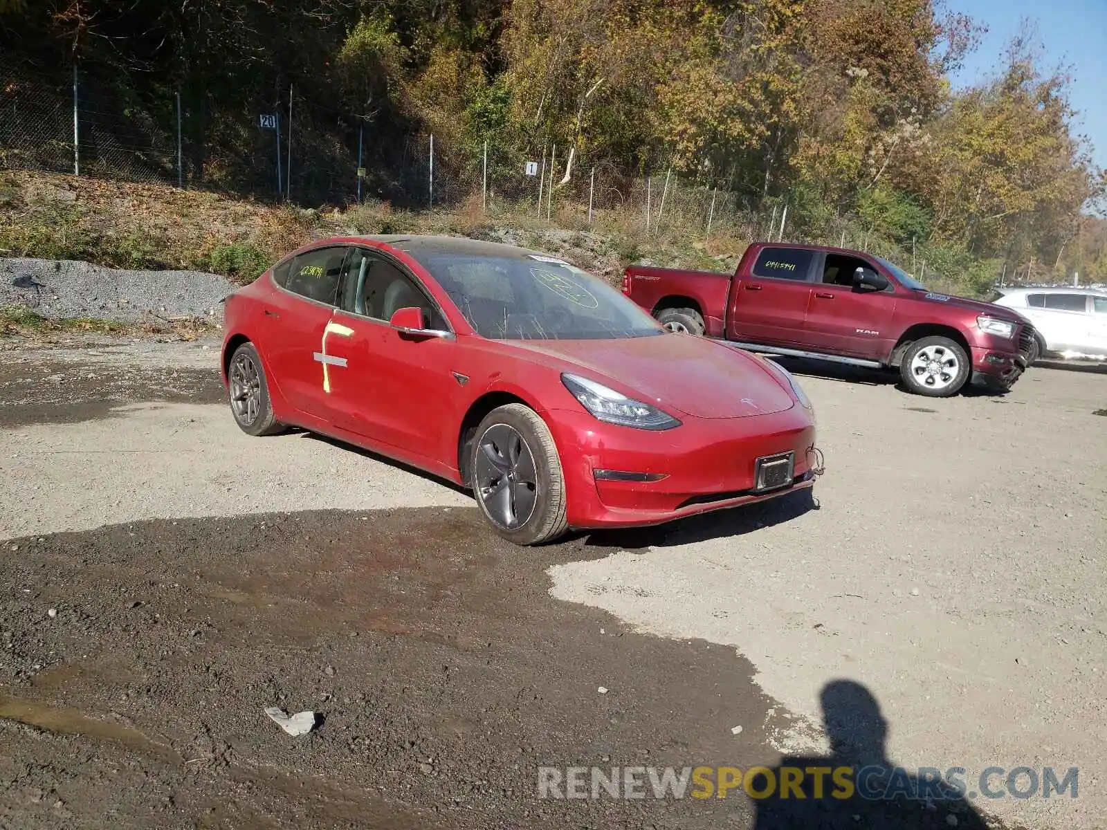 1 Photograph of a damaged car 5YJ3E1EB5KF418203 TESLA MODEL 3 2019