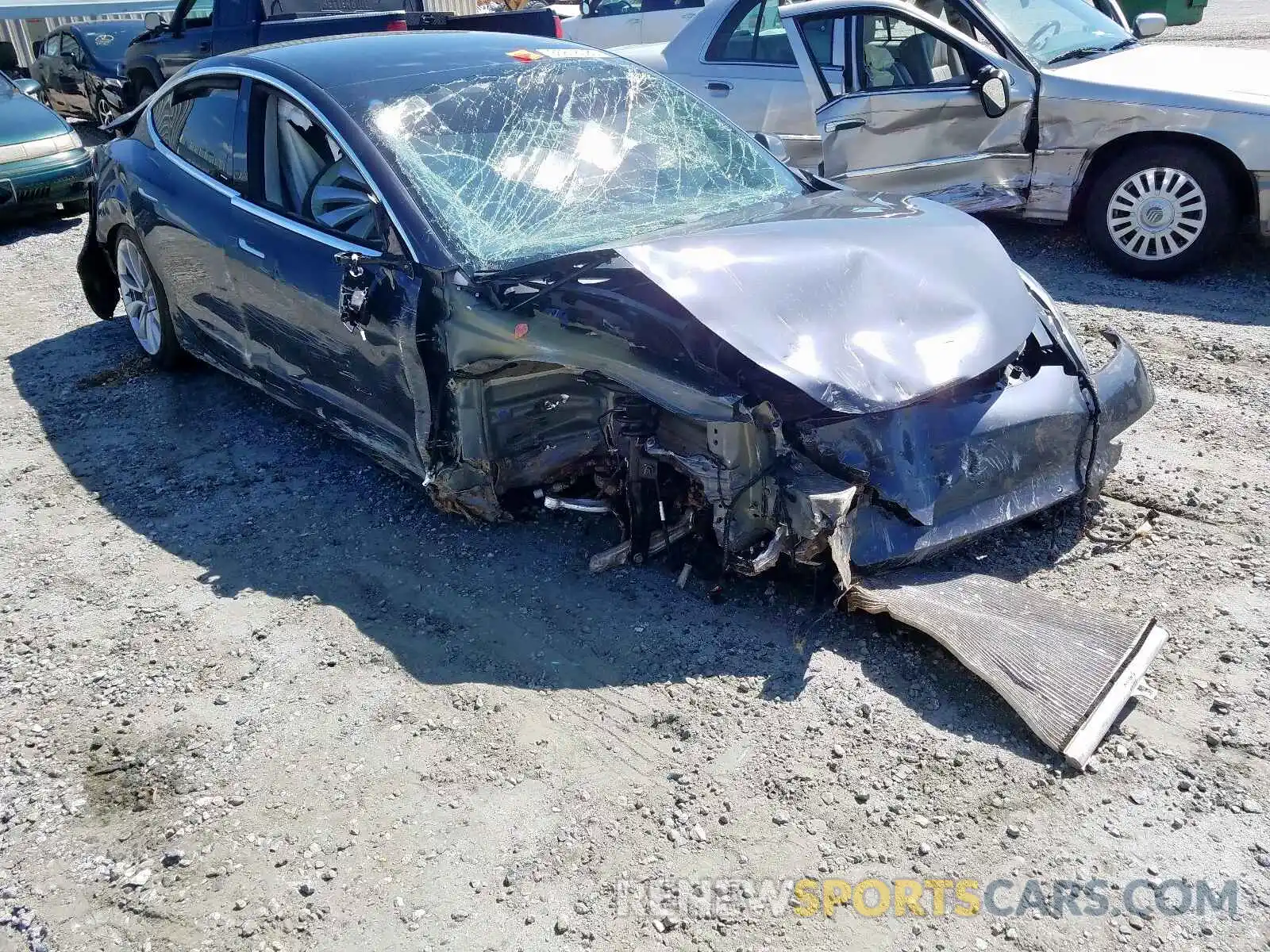 1 Photograph of a damaged car 5YJ3E1EB5KF418489 TESLA MODEL 3 2019