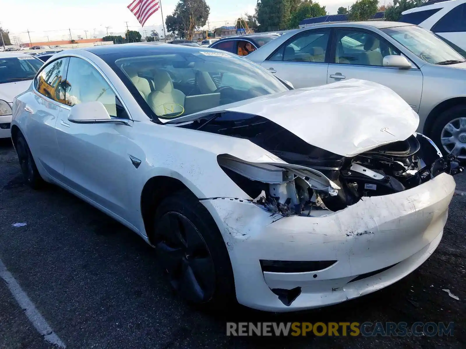 1 Photograph of a damaged car 5YJ3E1EB5KF421571 TESLA MODEL 3 2019