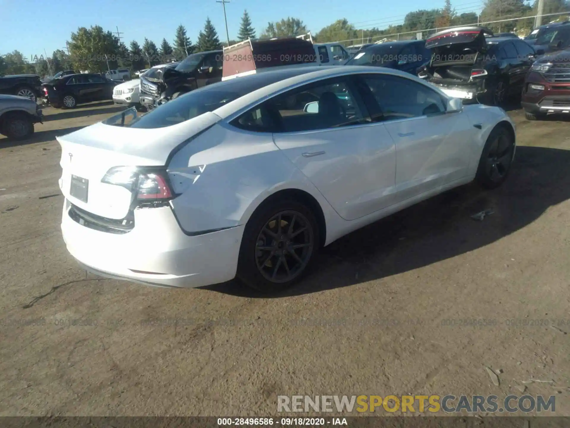 4 Photograph of a damaged car 5YJ3E1EB5KF433252 TESLA MODEL 3 2019