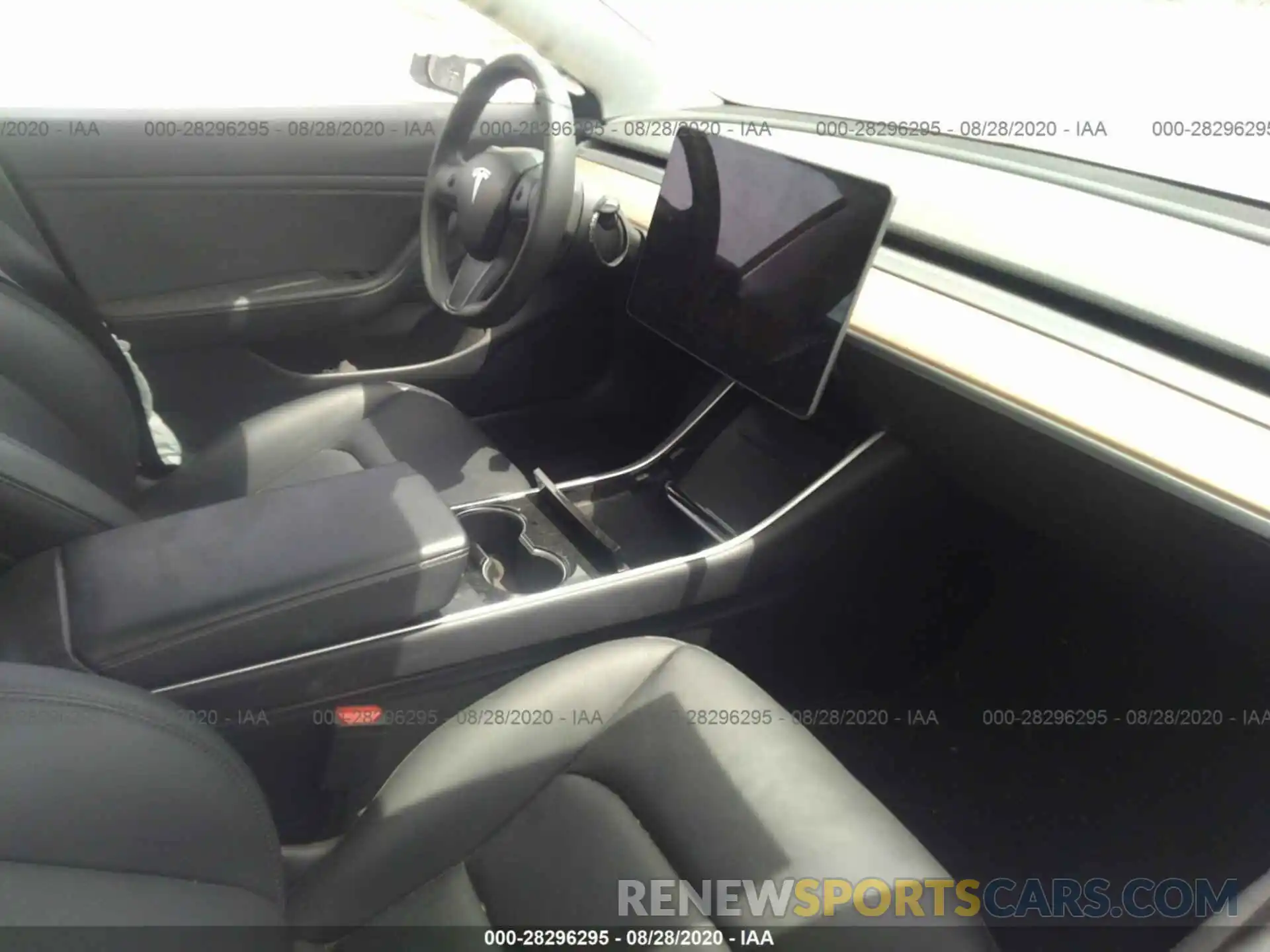 5 Photograph of a damaged car 5YJ3E1EB5KF433509 TESLA MODEL 3 2019