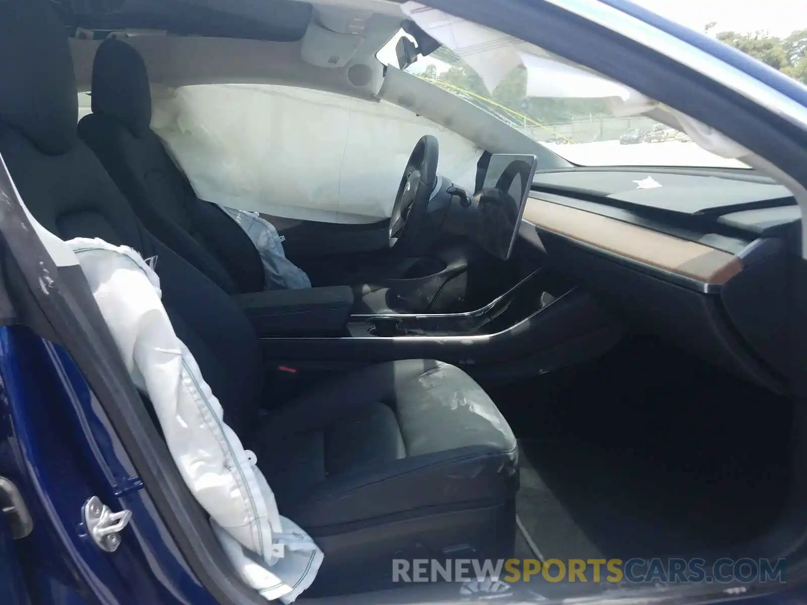 5 Photograph of a damaged car 5YJ3E1EB5KF442176 TESLA MODEL 3 2019