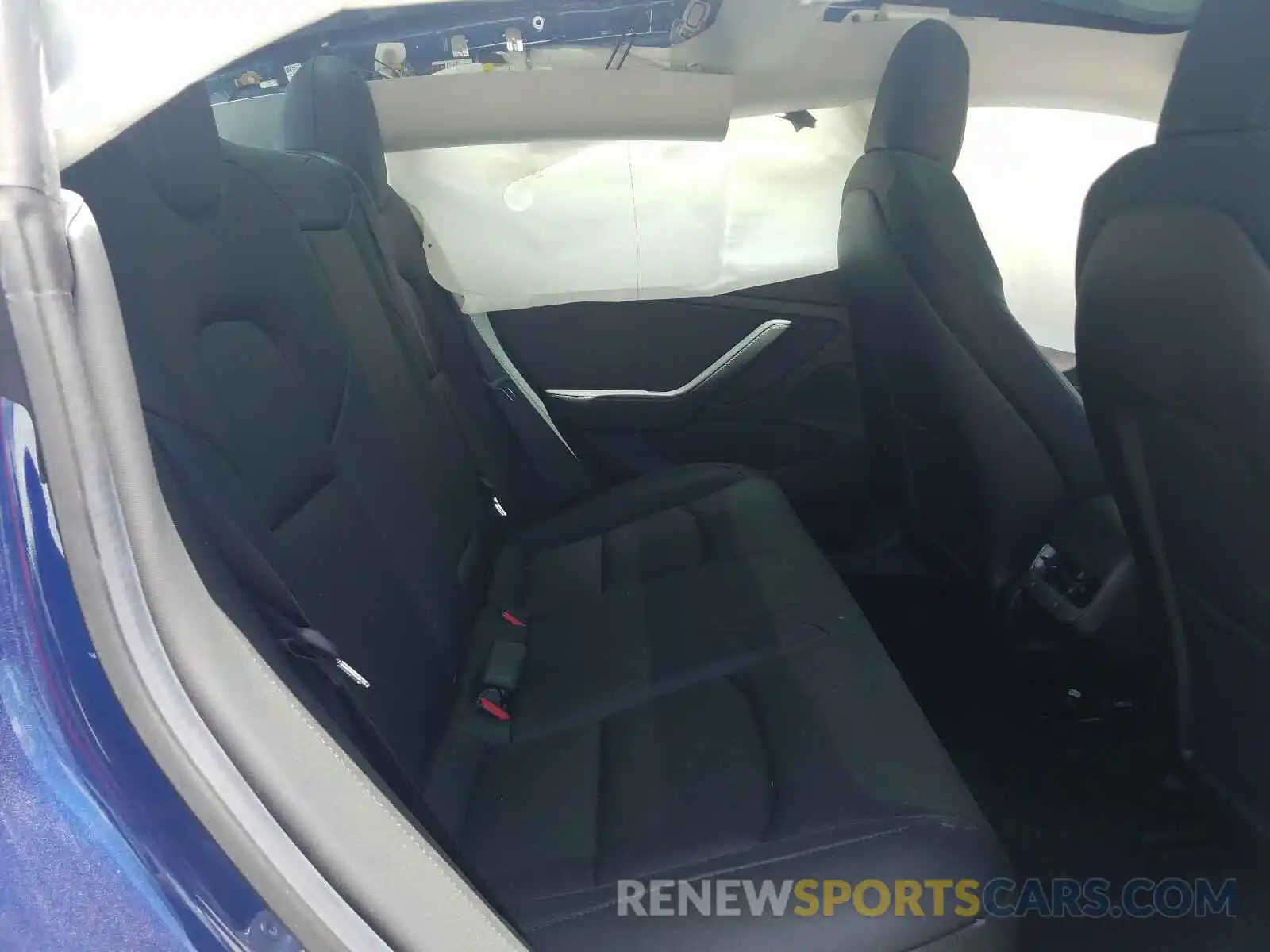 6 Photograph of a damaged car 5YJ3E1EB5KF442176 TESLA MODEL 3 2019