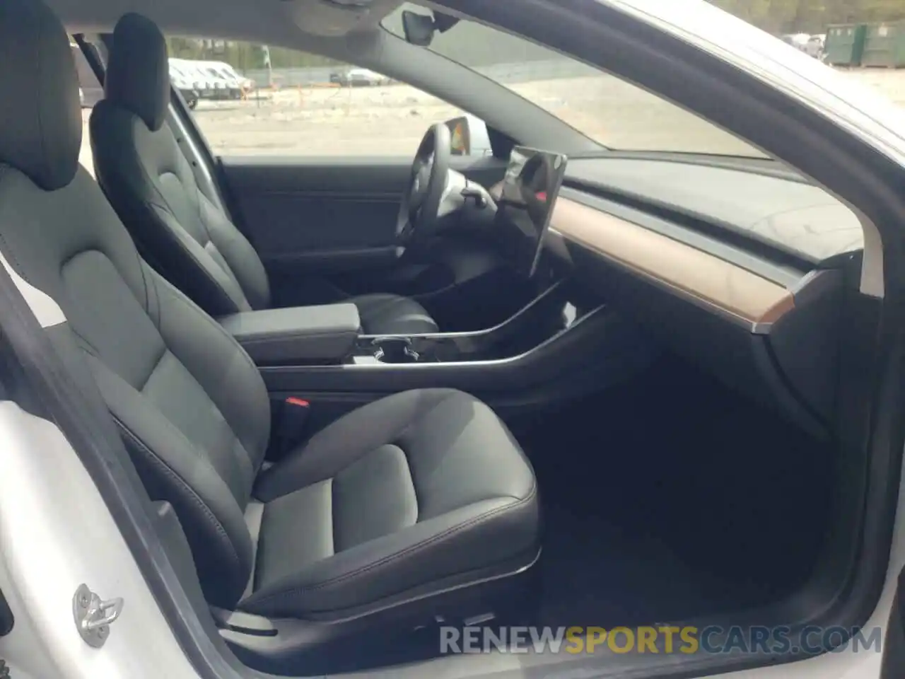 5 Photograph of a damaged car 5YJ3E1EB5KF442307 TESLA MODEL 3 2019