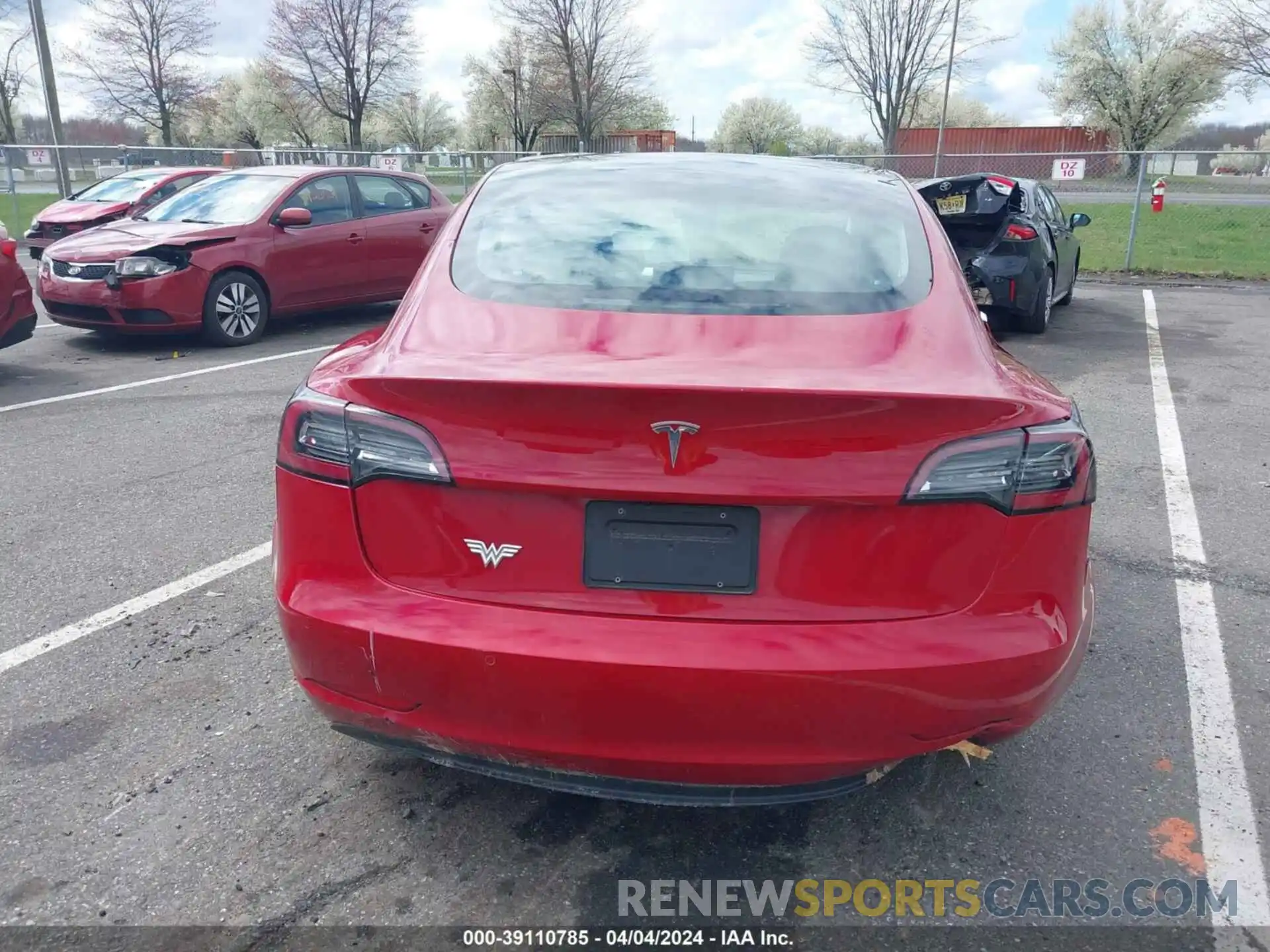 16 Photograph of a damaged car 5YJ3E1EB5KF452478 TESLA MODEL 3 2019