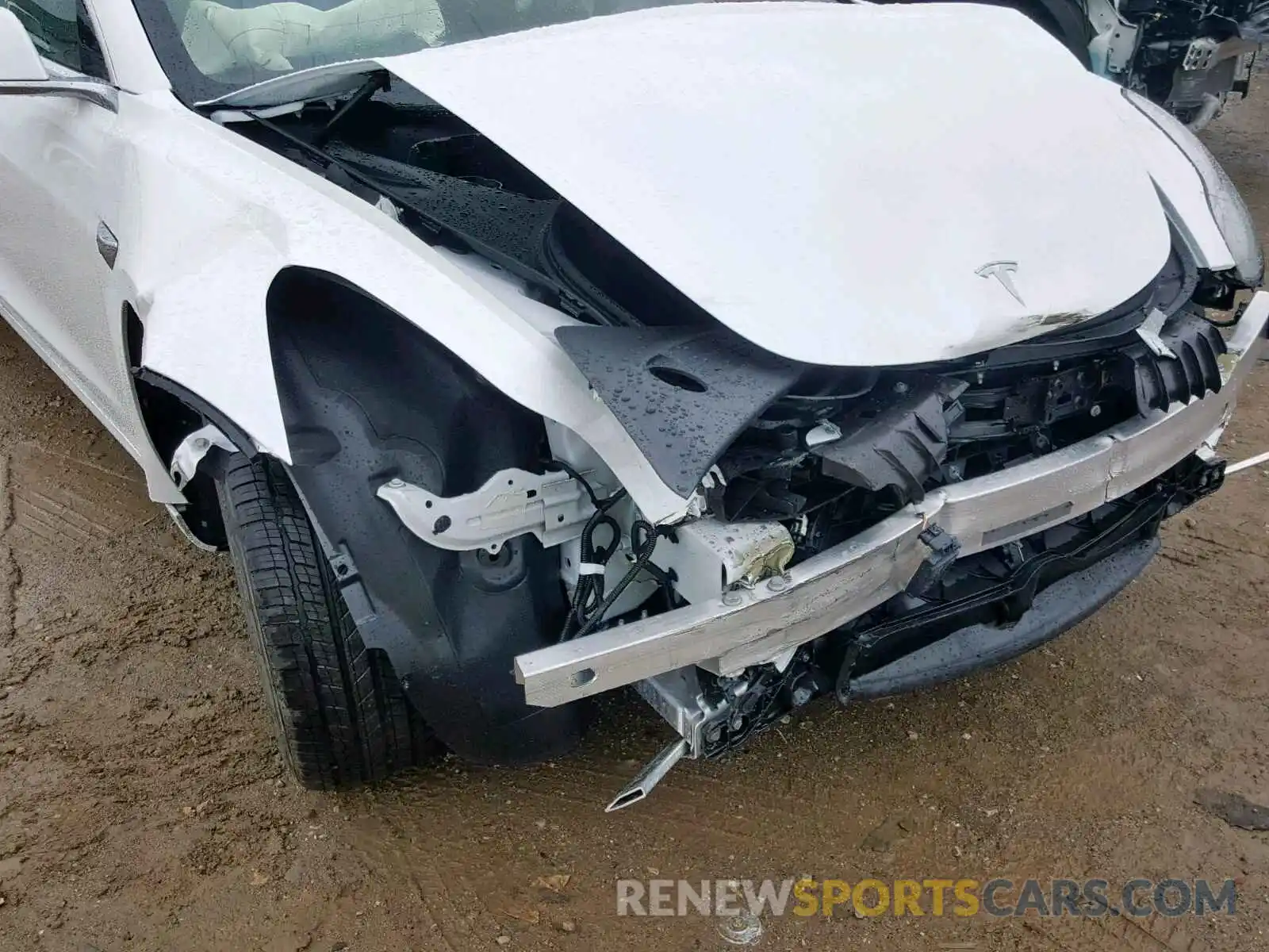 10 Photograph of a damaged car 5YJ3E1EB5KF452917 TESLA MODEL 3 2019