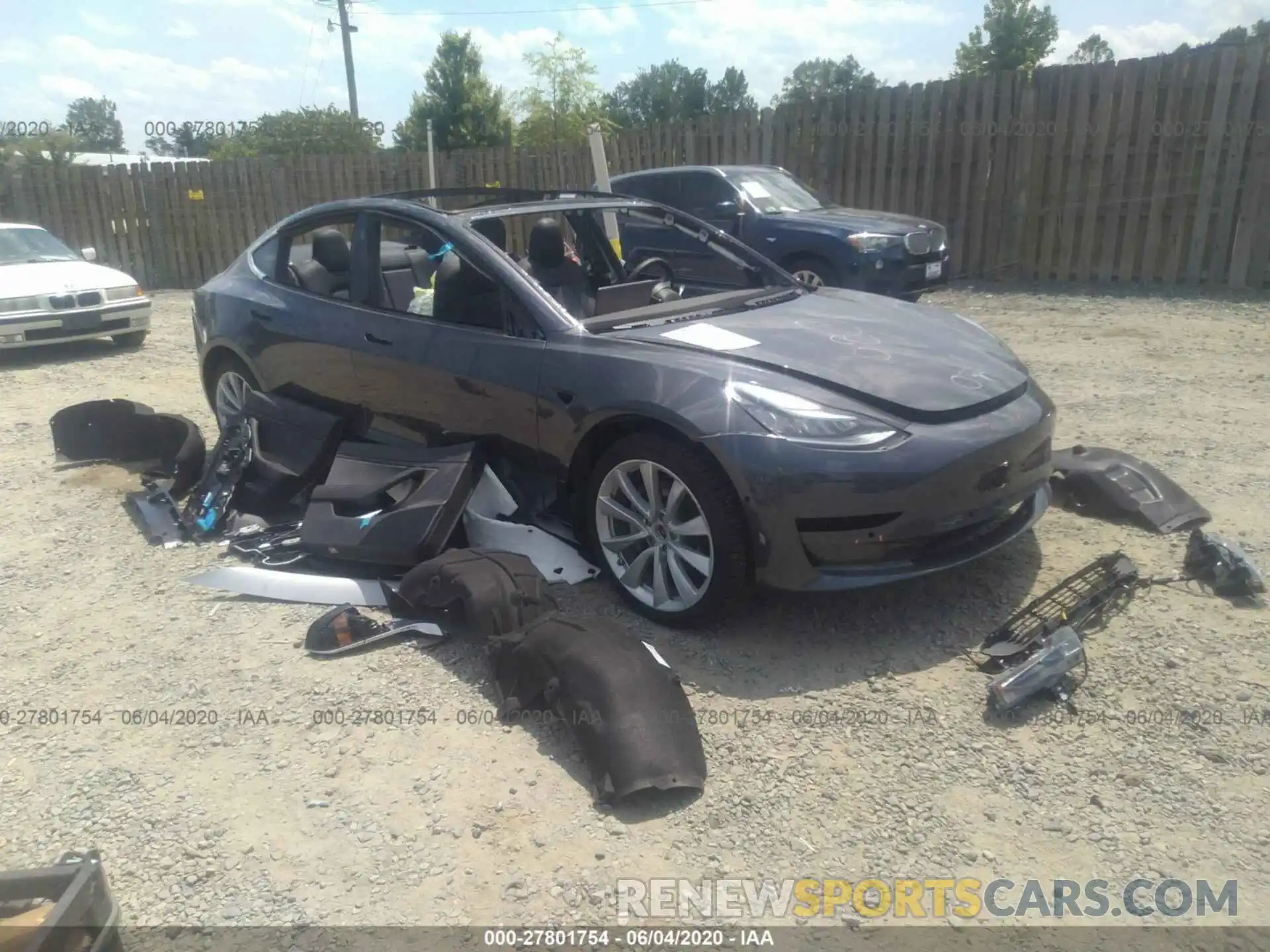 1 Photograph of a damaged car 5YJ3E1EB5KF453520 TESLA MODEL 3 2019