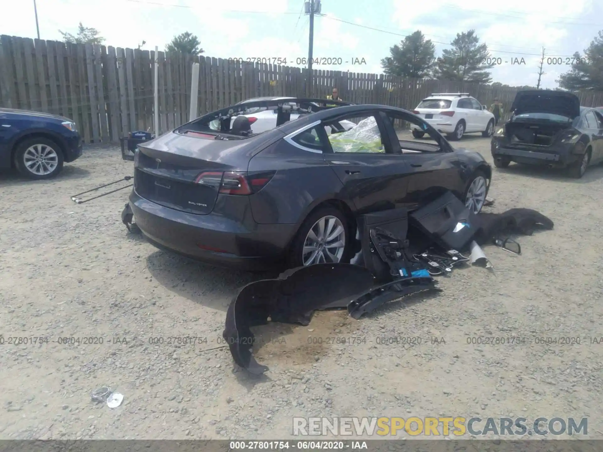 4 Photograph of a damaged car 5YJ3E1EB5KF453520 TESLA MODEL 3 2019