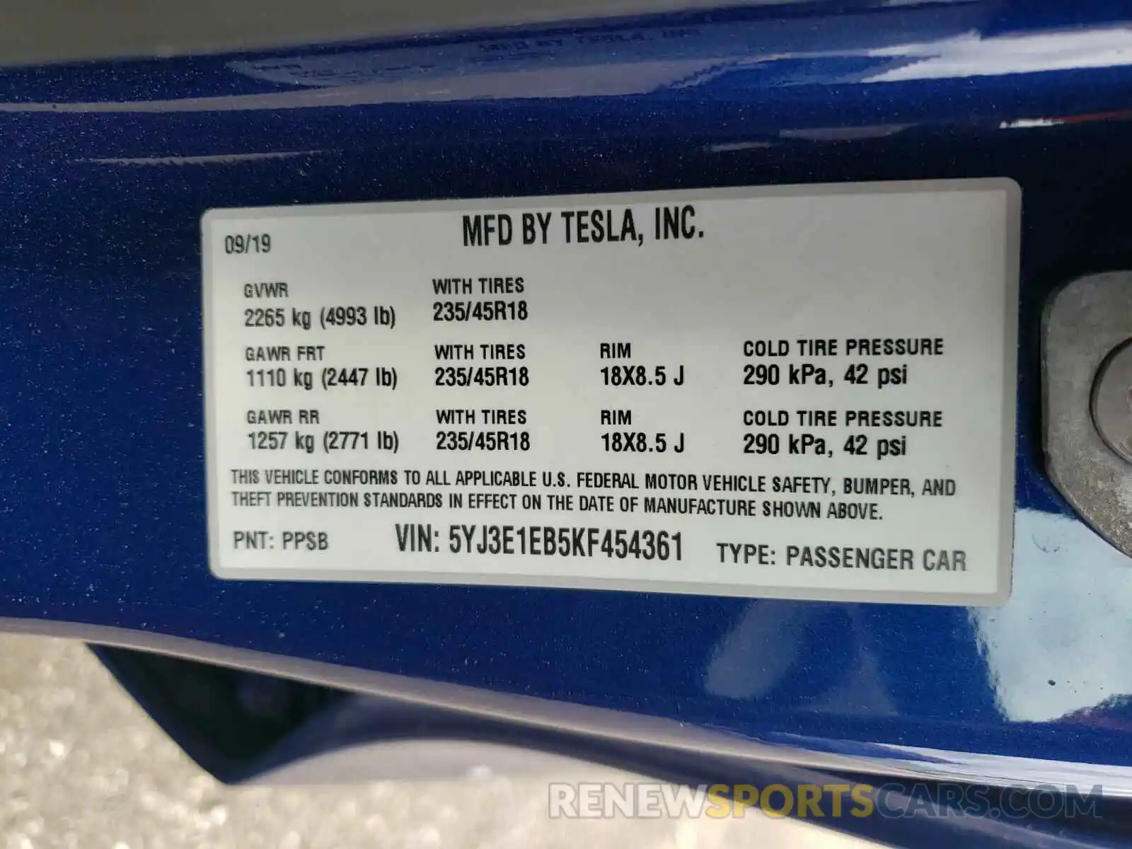 10 Photograph of a damaged car 5YJ3E1EB5KF454361 TESLA MODEL 3 2019