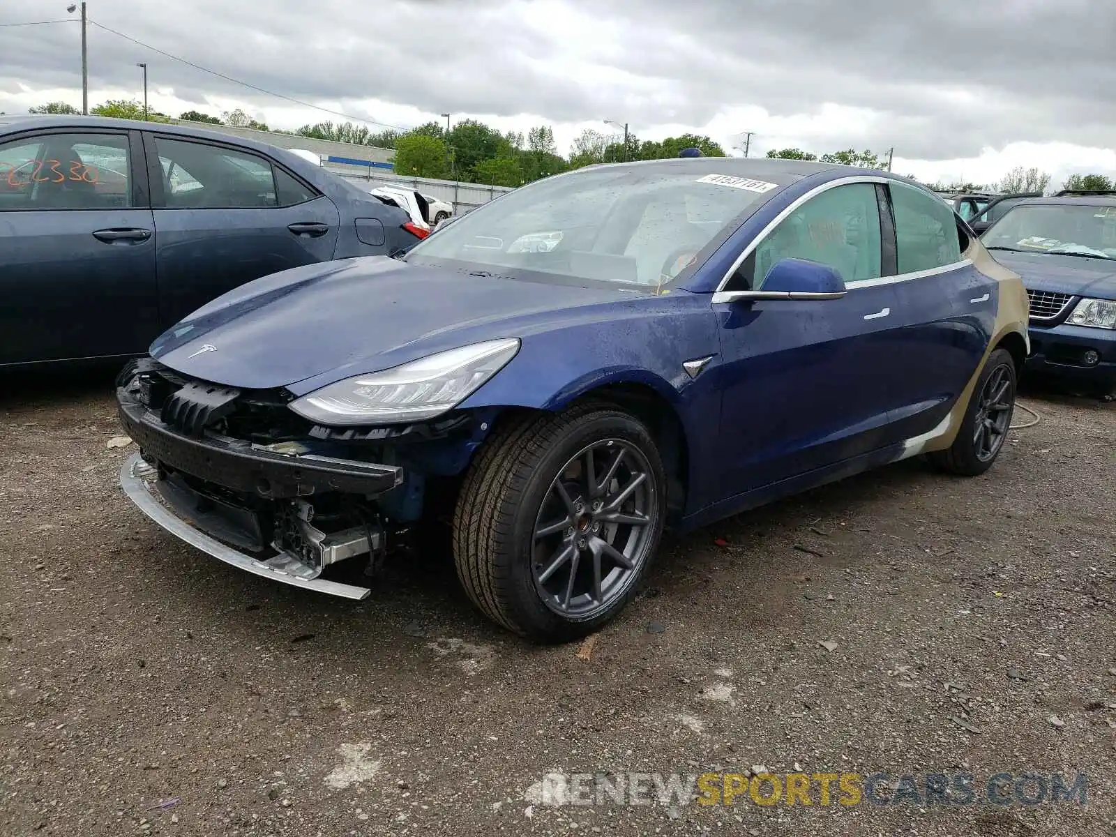 2 Photograph of a damaged car 5YJ3E1EB5KF454361 TESLA MODEL 3 2019